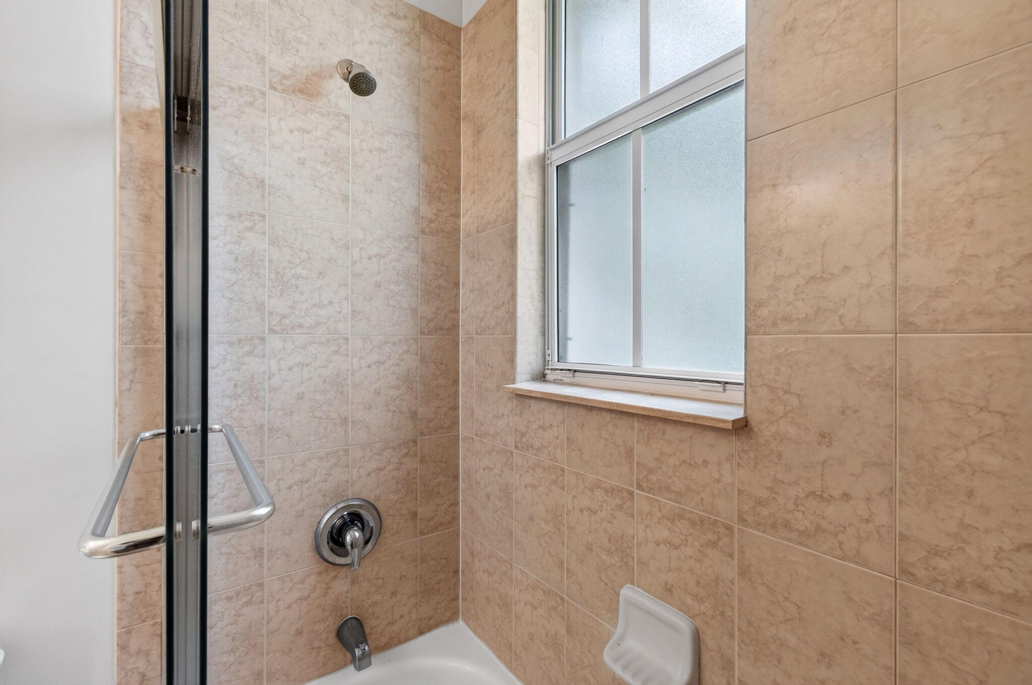 PALOMA LAKES CONDOMINIUM NO 1 - Residential