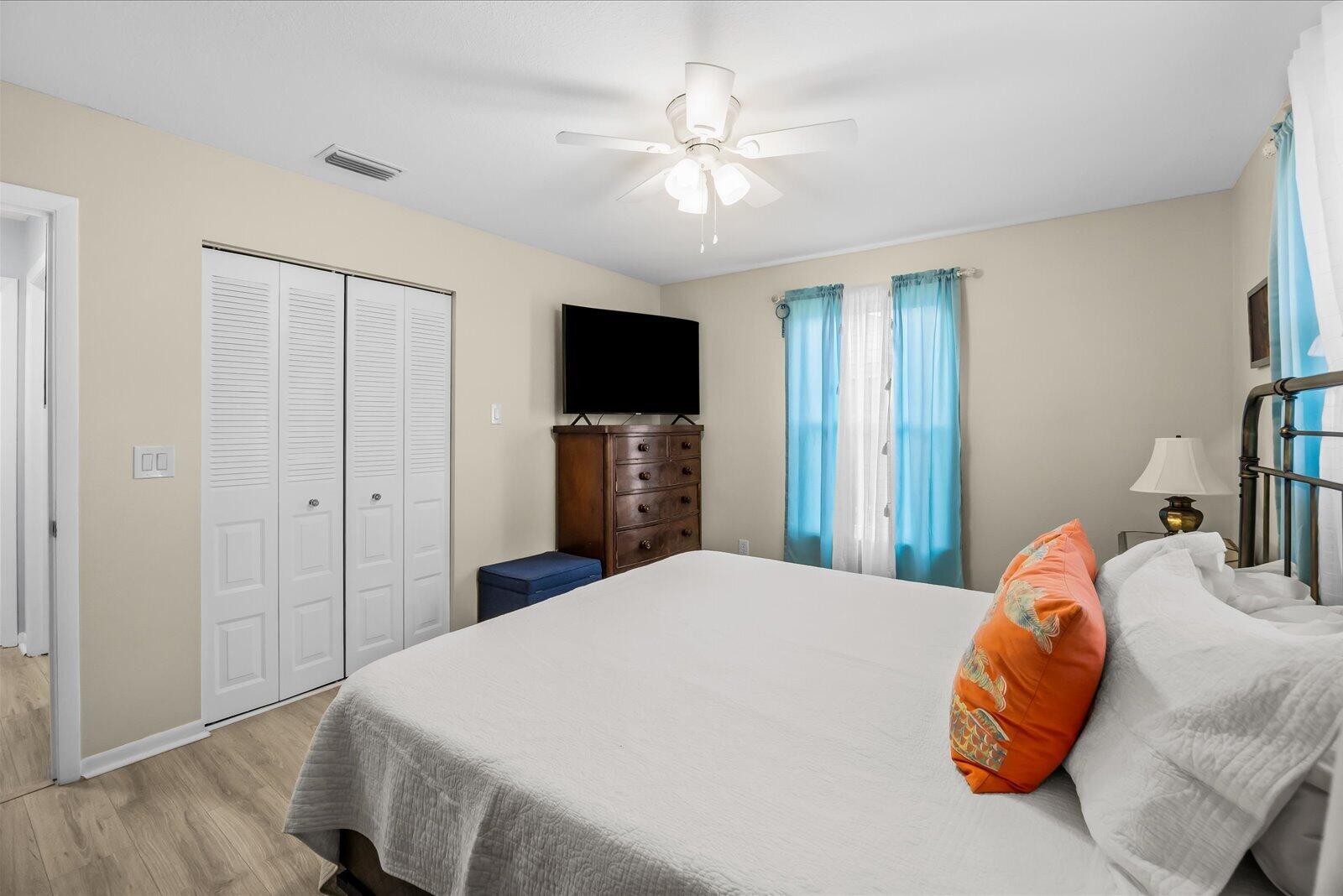 INDIAN RIVER HEIGHTS UNIT 1 - Residential Lease