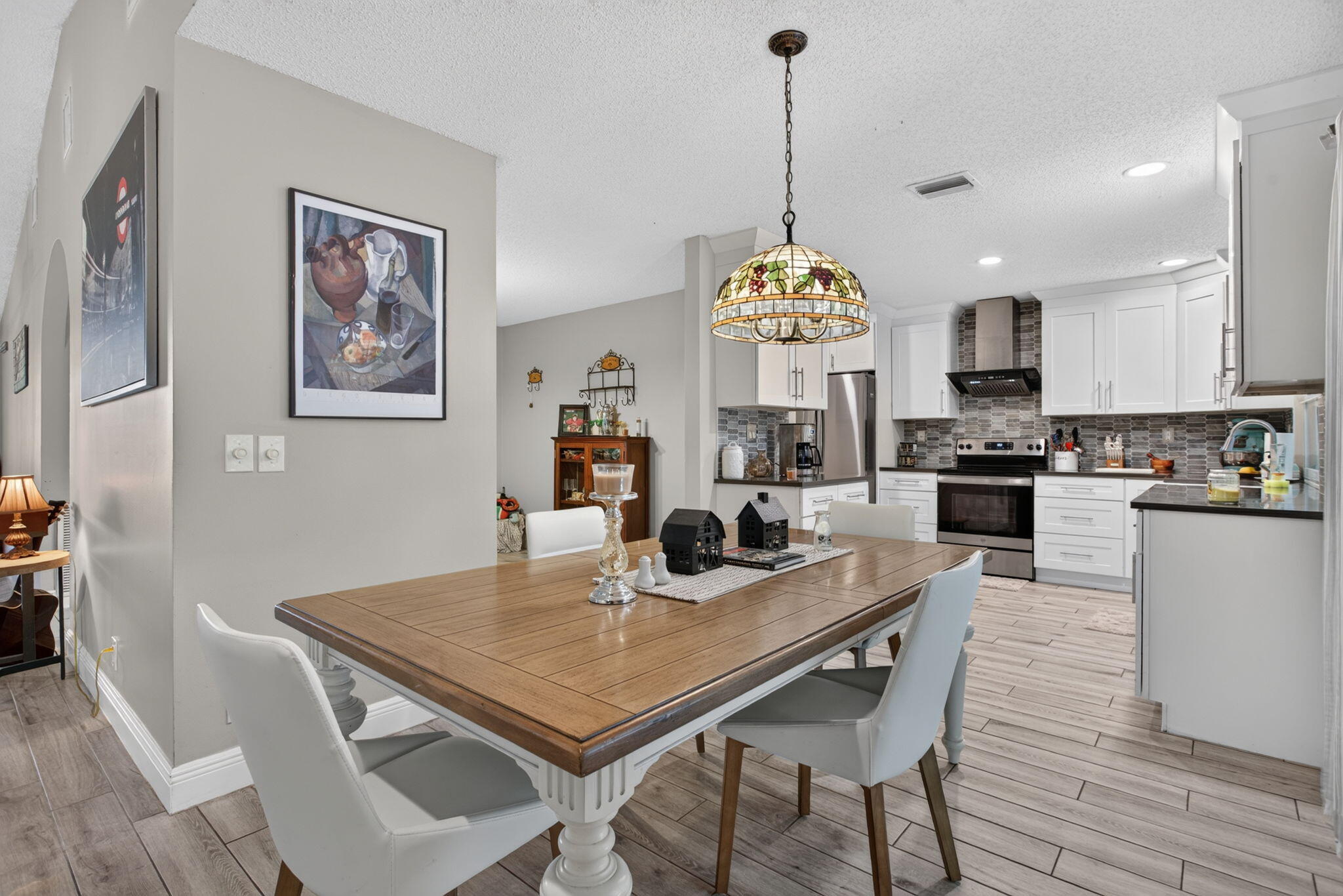 CYPRESS RUN - Residential