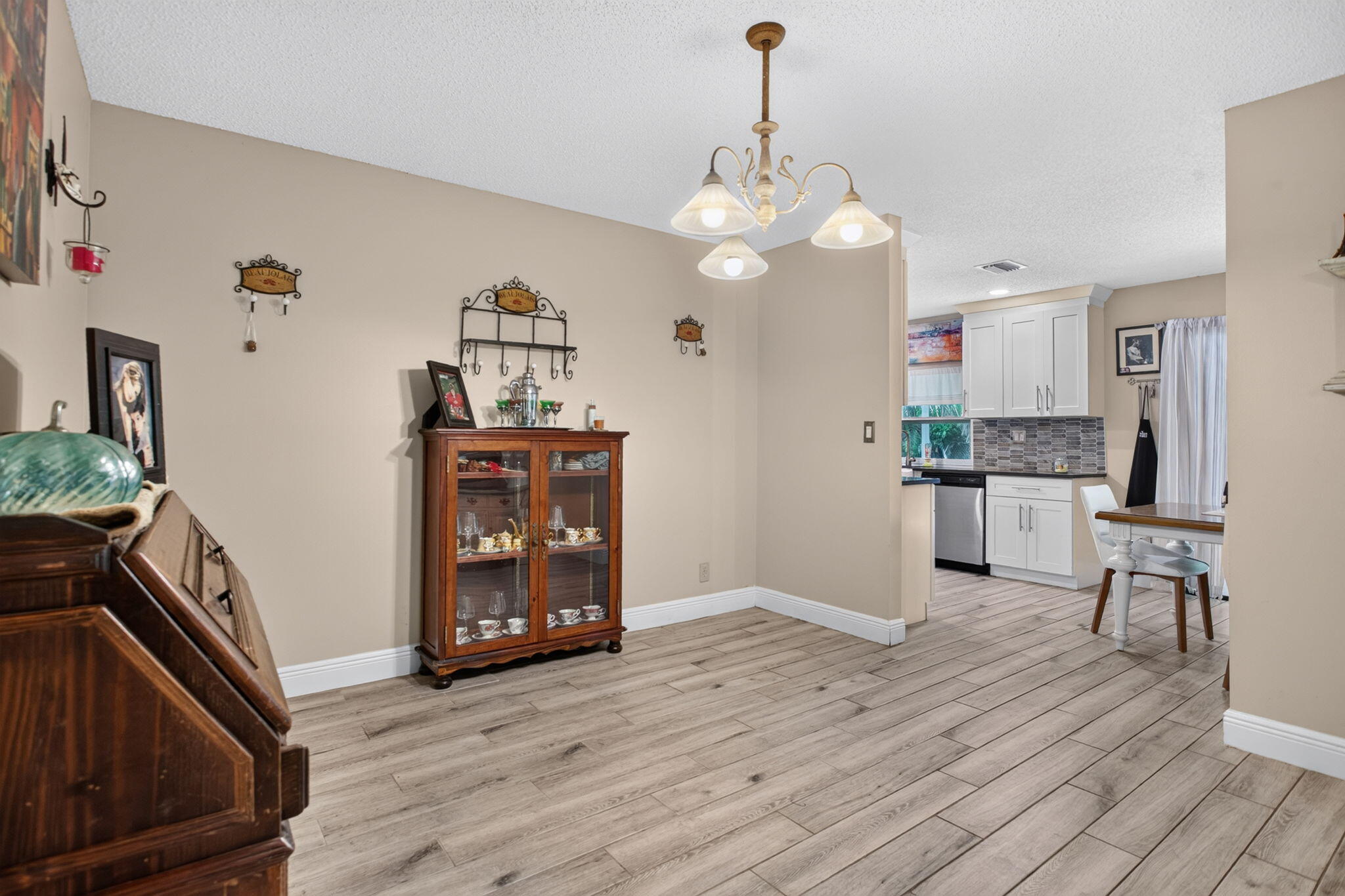 CYPRESS RUN - Residential