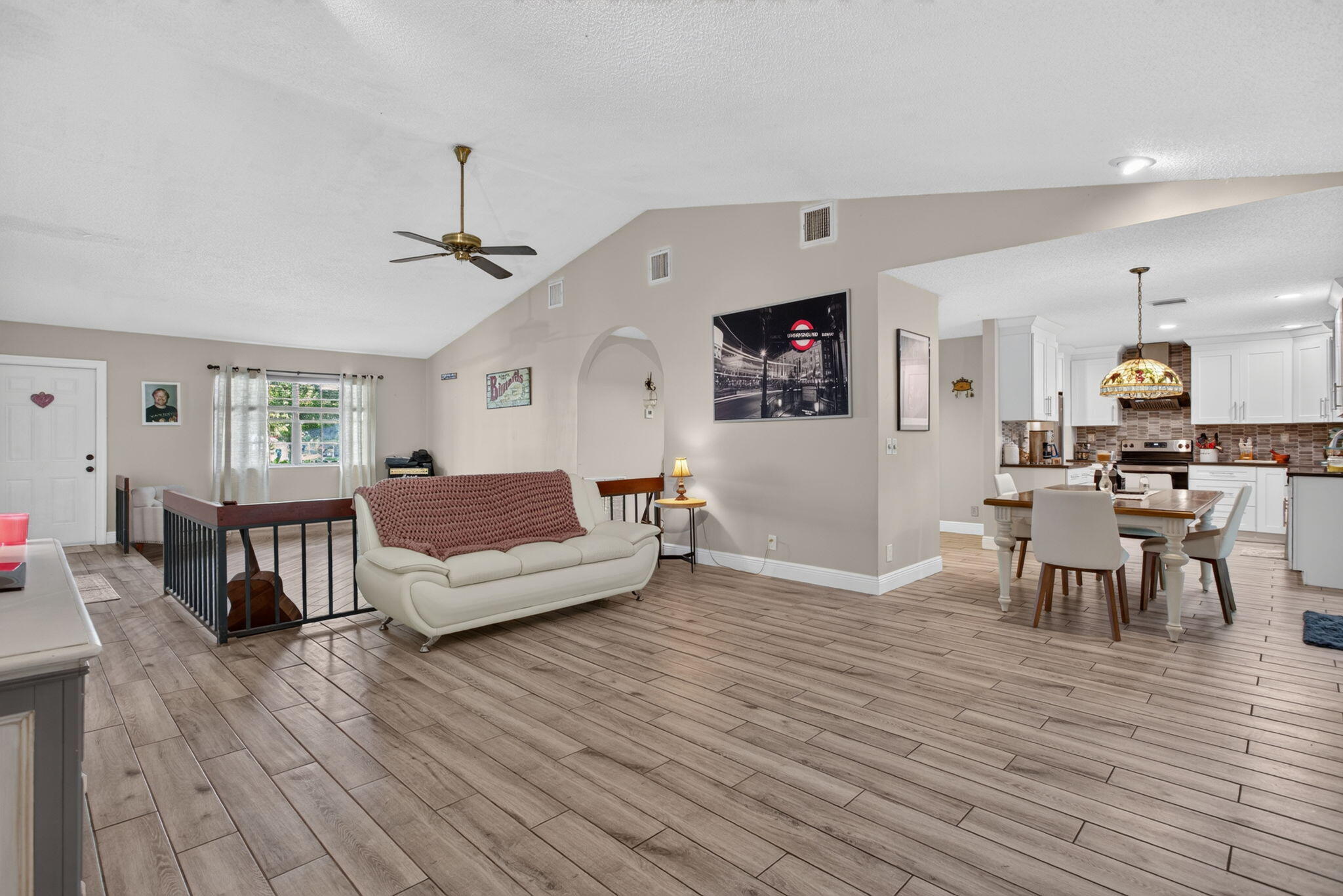 CYPRESS RUN - Residential