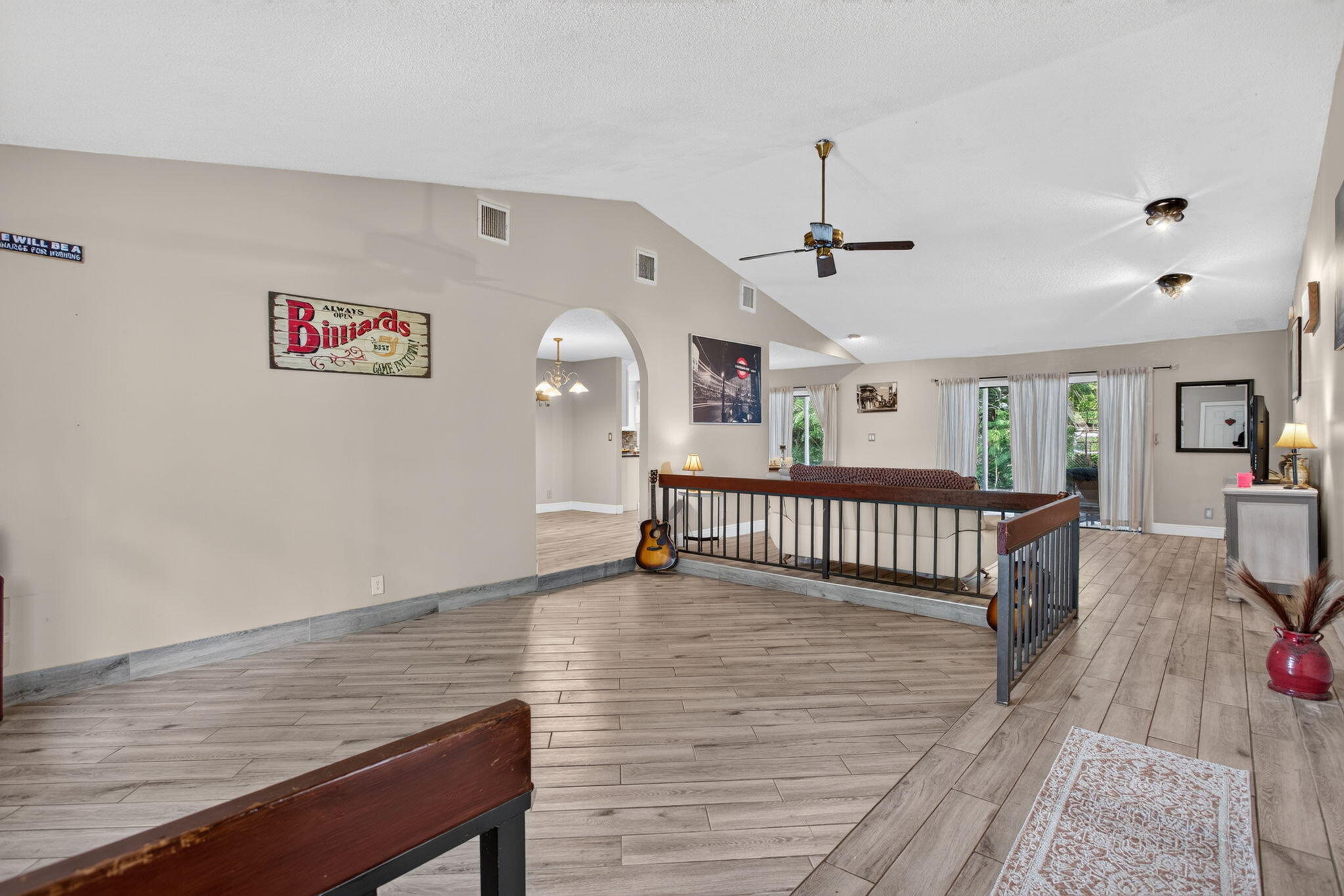 CYPRESS RUN - Residential