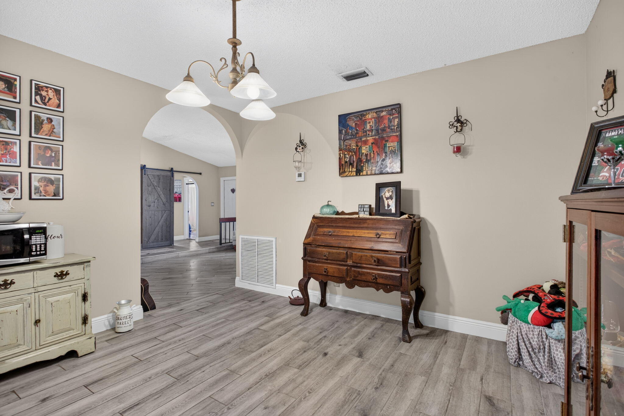 CYPRESS RUN - Residential