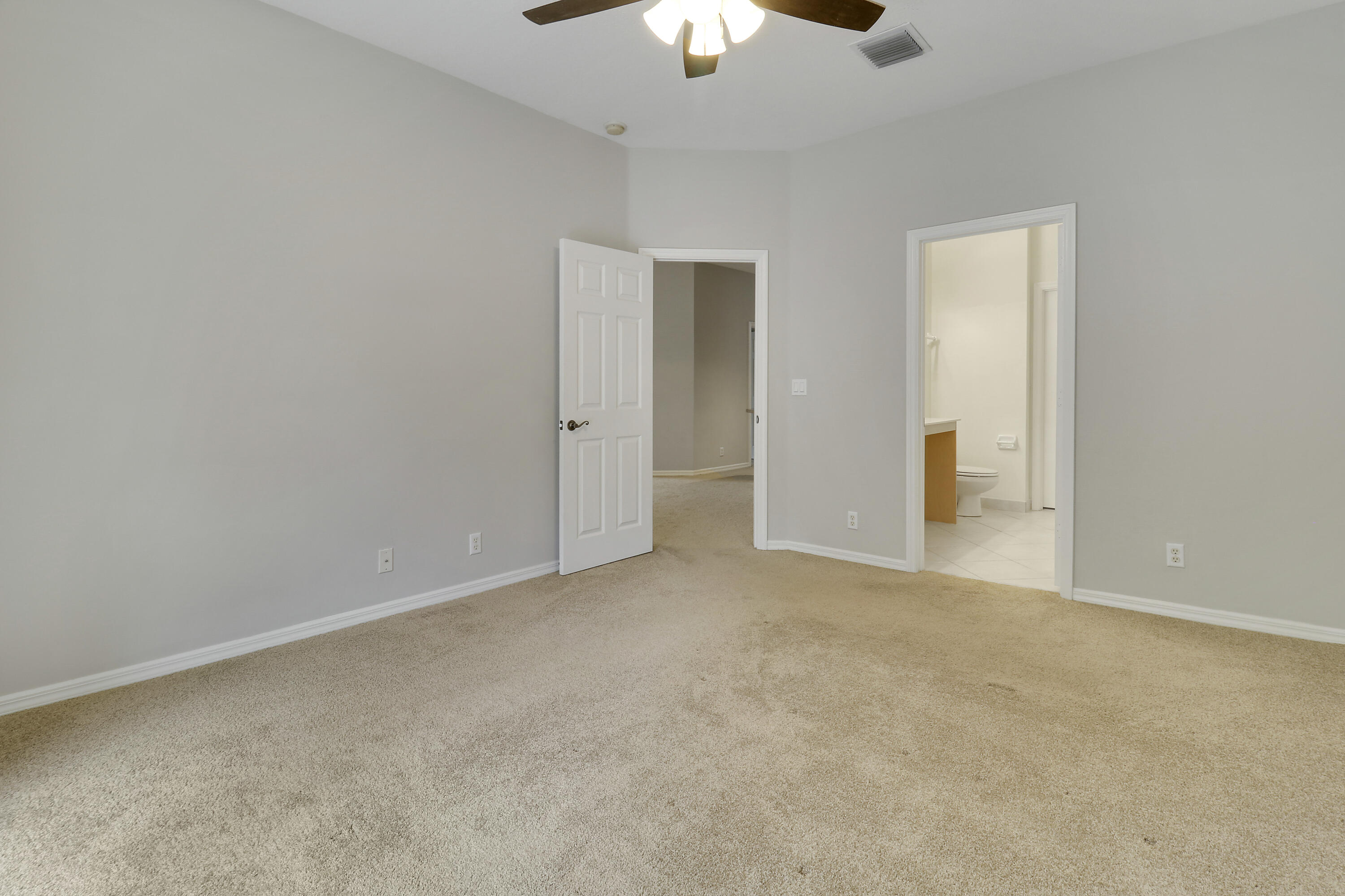 TEQUESTA TRACE CONDO - Residential