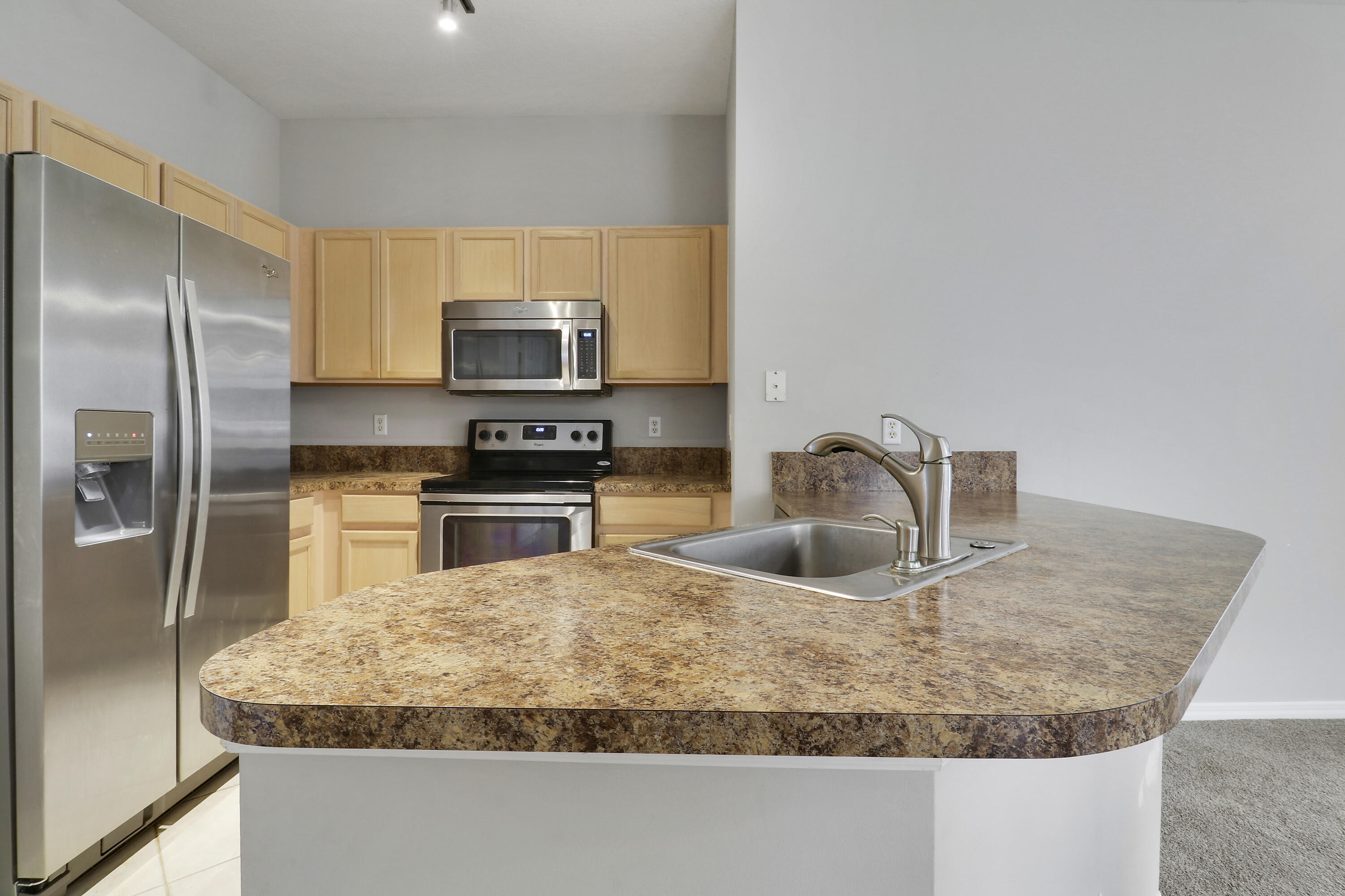 TEQUESTA TRACE CONDO - Residential