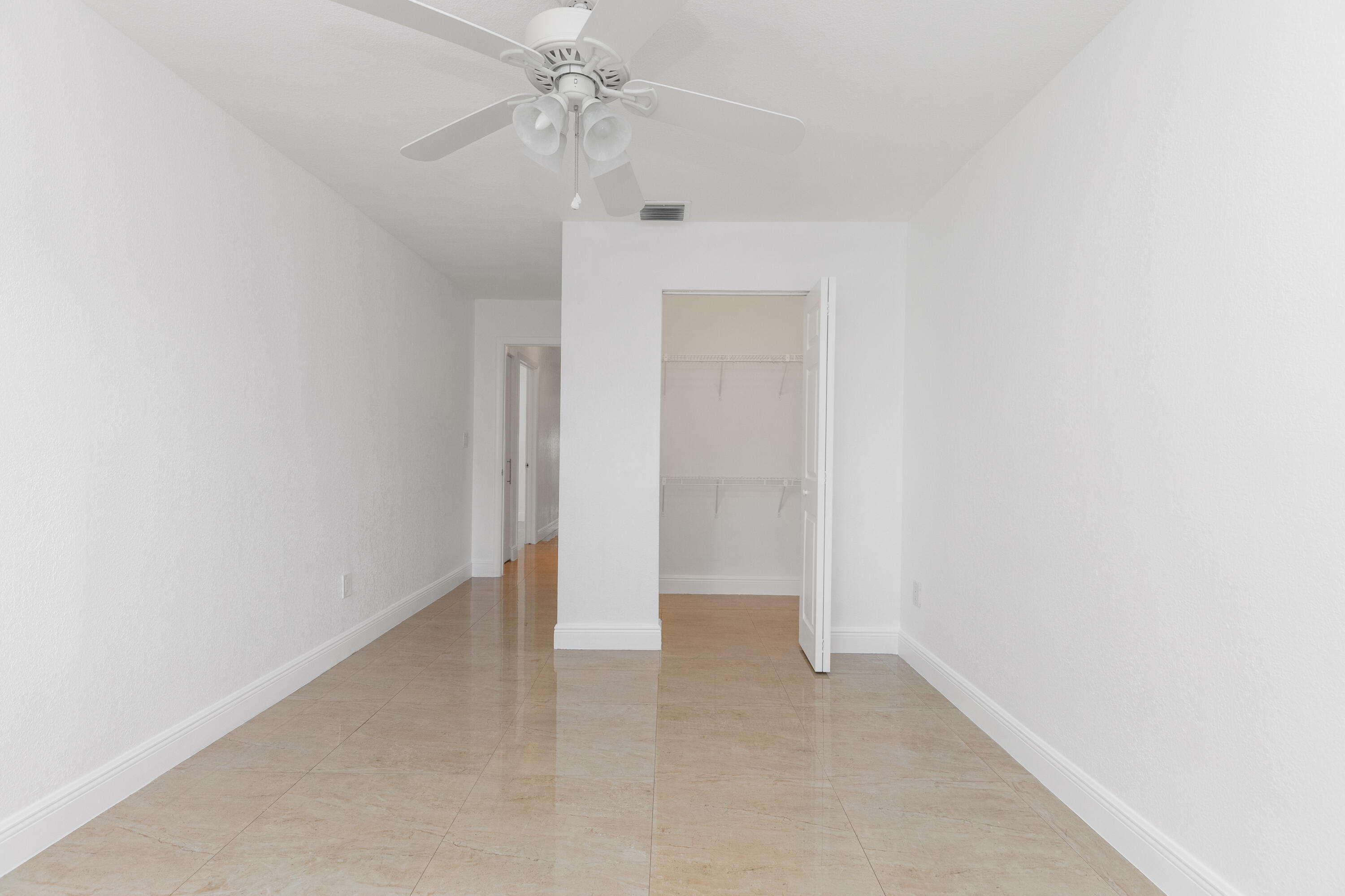 MARINER VILLAGE GARDEN CONDO # 6 - Residential Lease