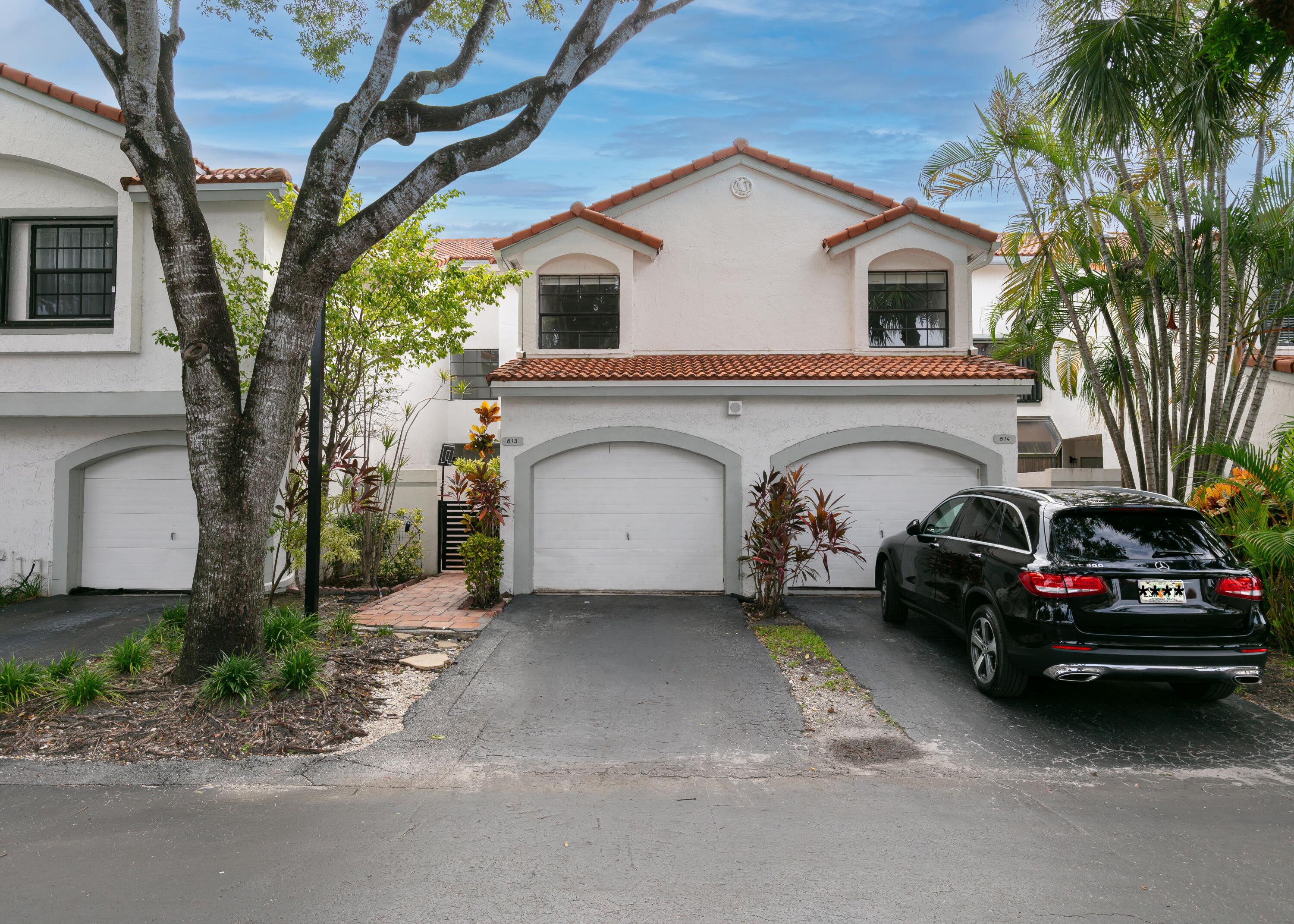 MARINER VILLAGE GARDEN CONDO # 6 - Residential Lease