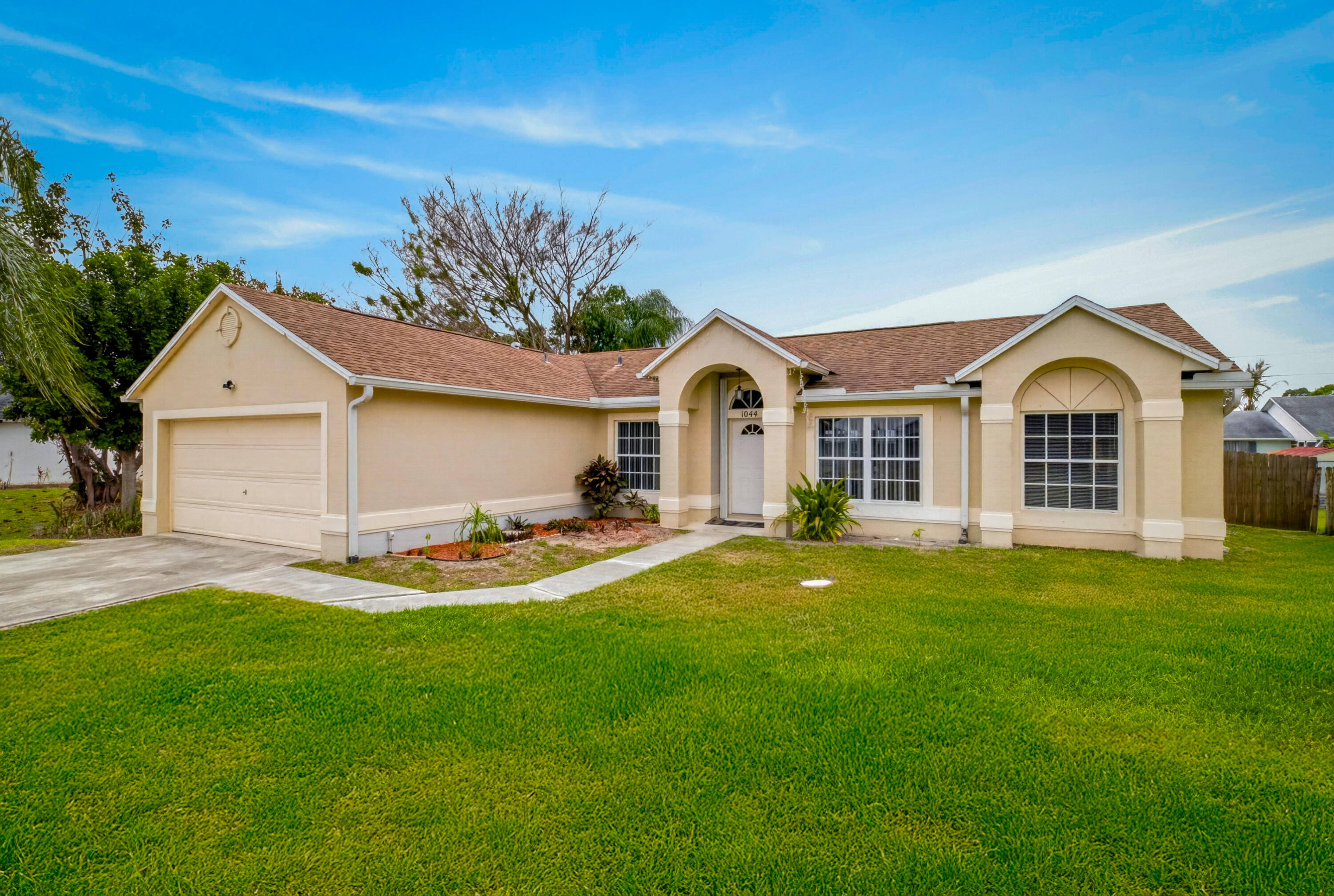 PORT ST LUCIE SECTION 15 - Residential