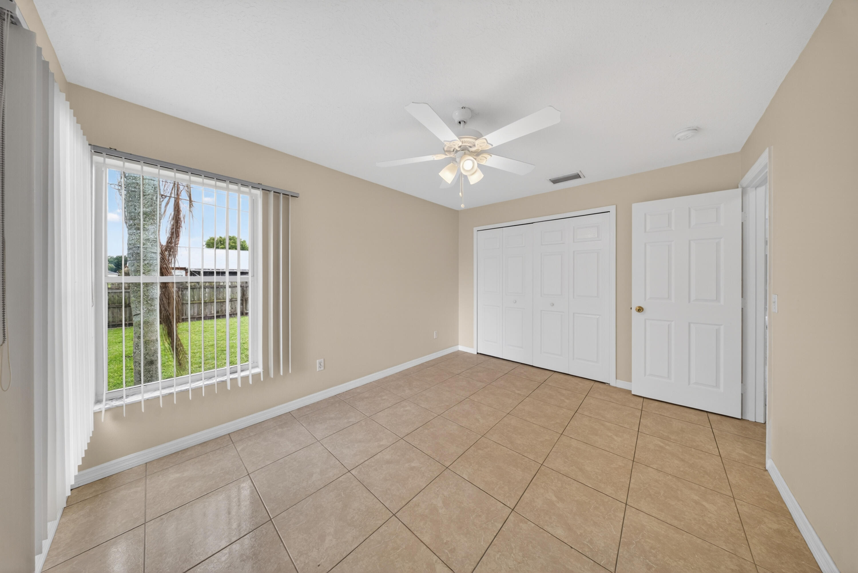 PORT ST LUCIE SECTION 15 - Residential