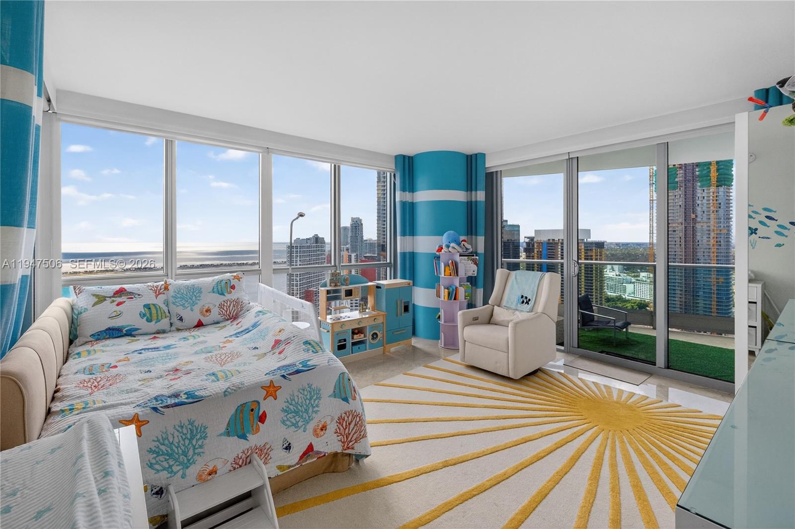 JADE RESIDENCES - Residential