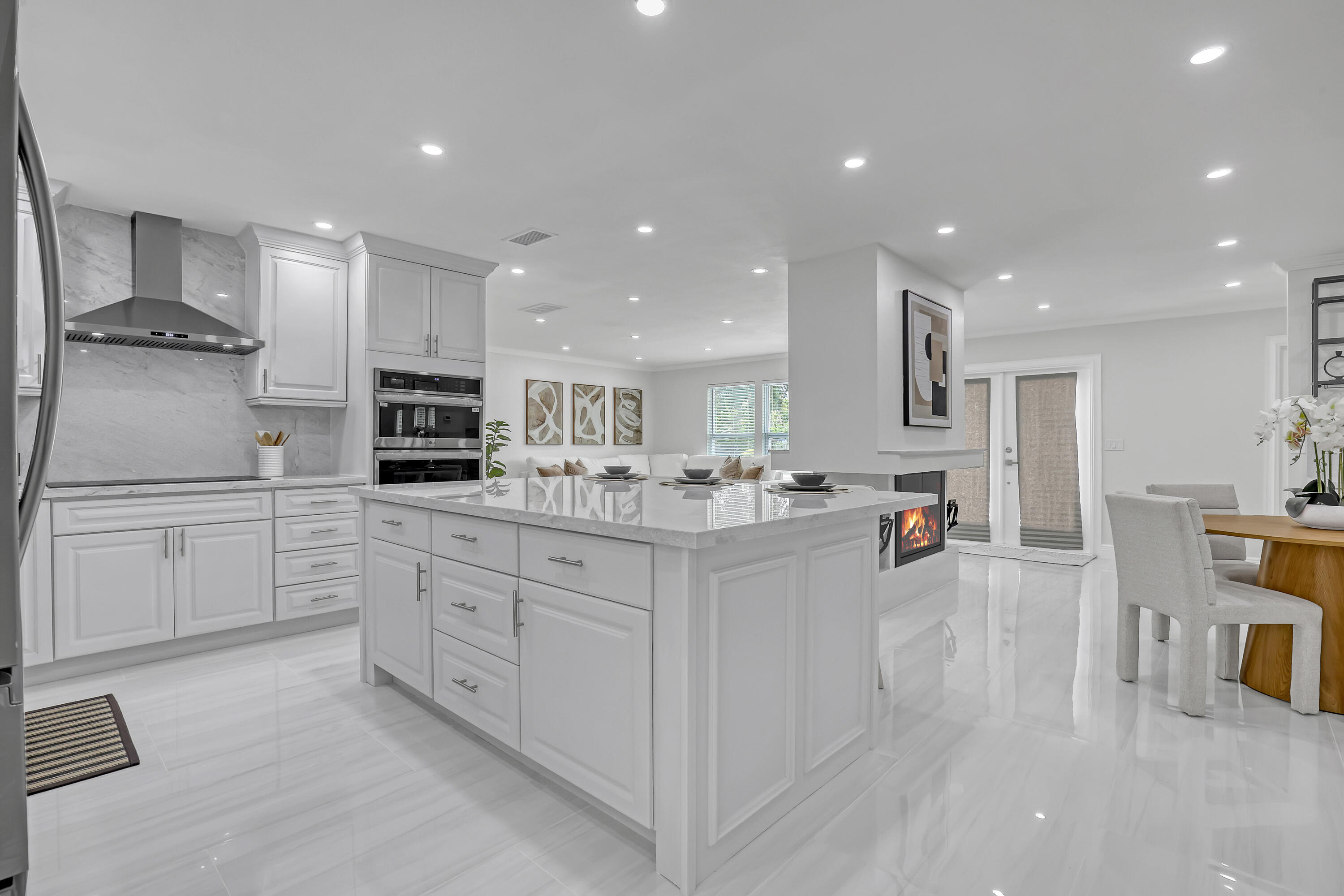 LITTLE OAKS - Residential