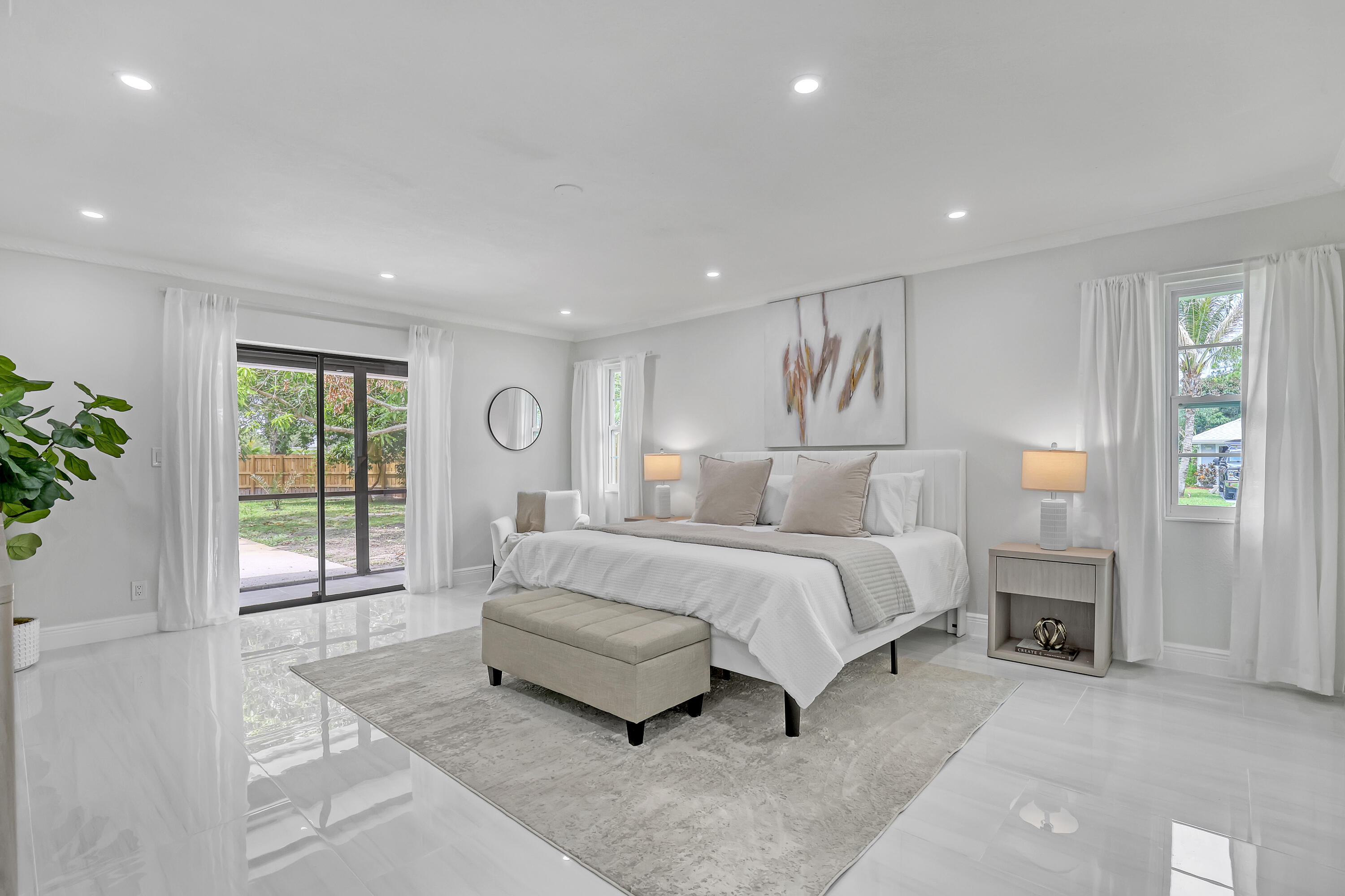 LITTLE OAKS - Residential