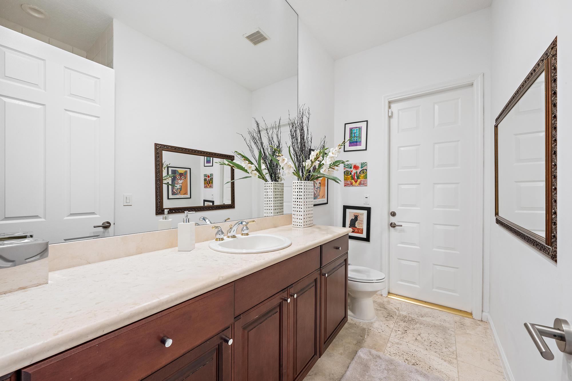IBIS GOLF AND COUNTRY CLUB 16 - Residential Lease