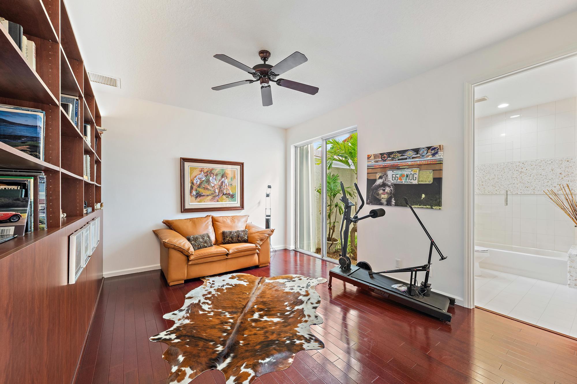 IBIS GOLF AND COUNTRY CLUB 16 - Residential Lease