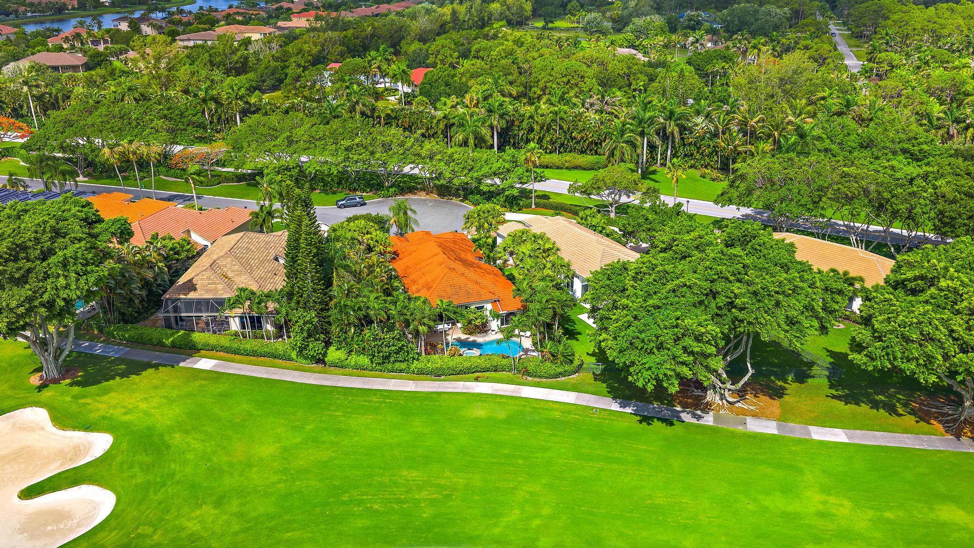 IBIS GOLF AND COUNTRY CLUB 16 - Residential Lease
