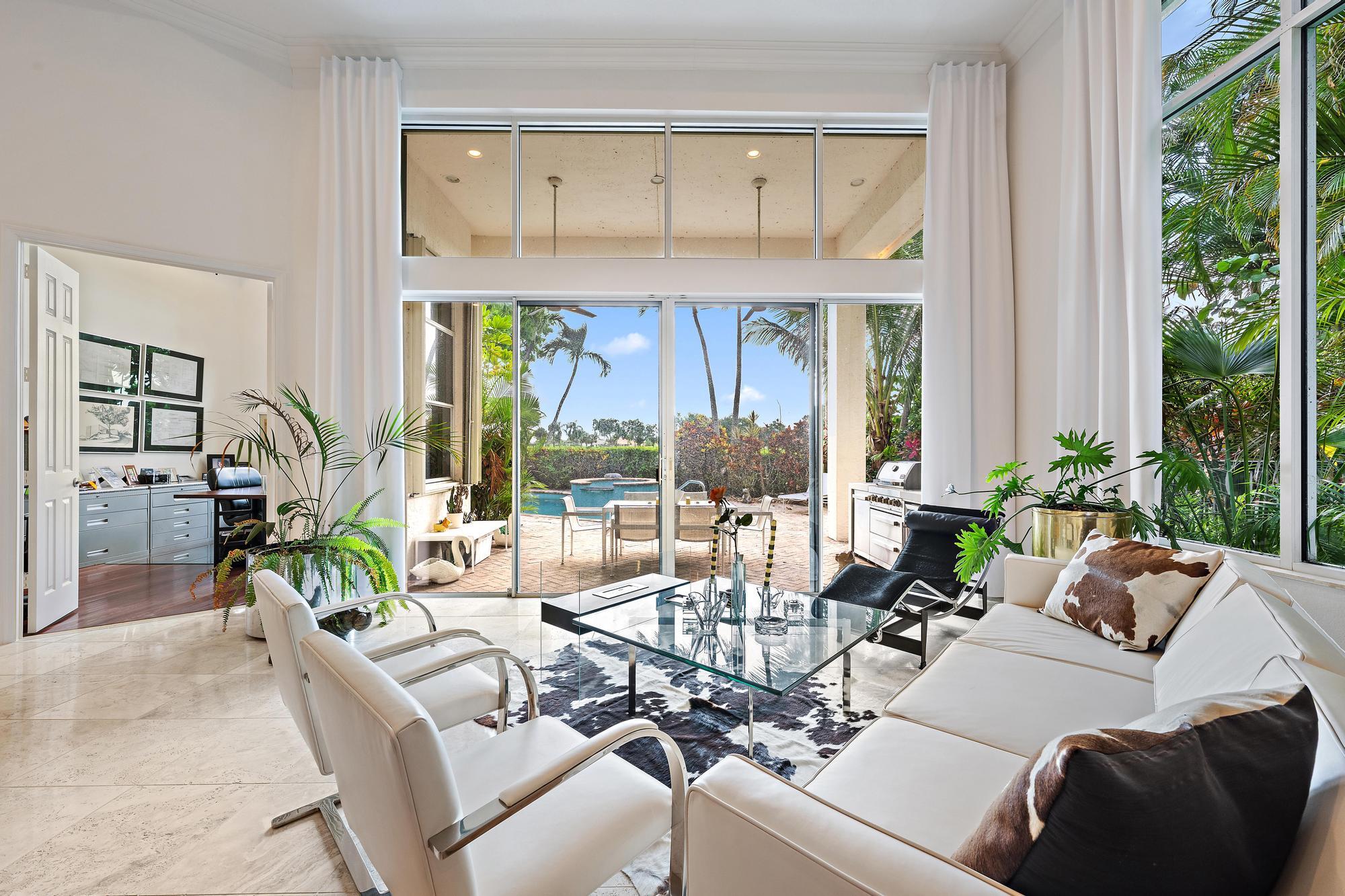 IBIS GOLF AND COUNTRY CLUB 16 - Residential Lease
