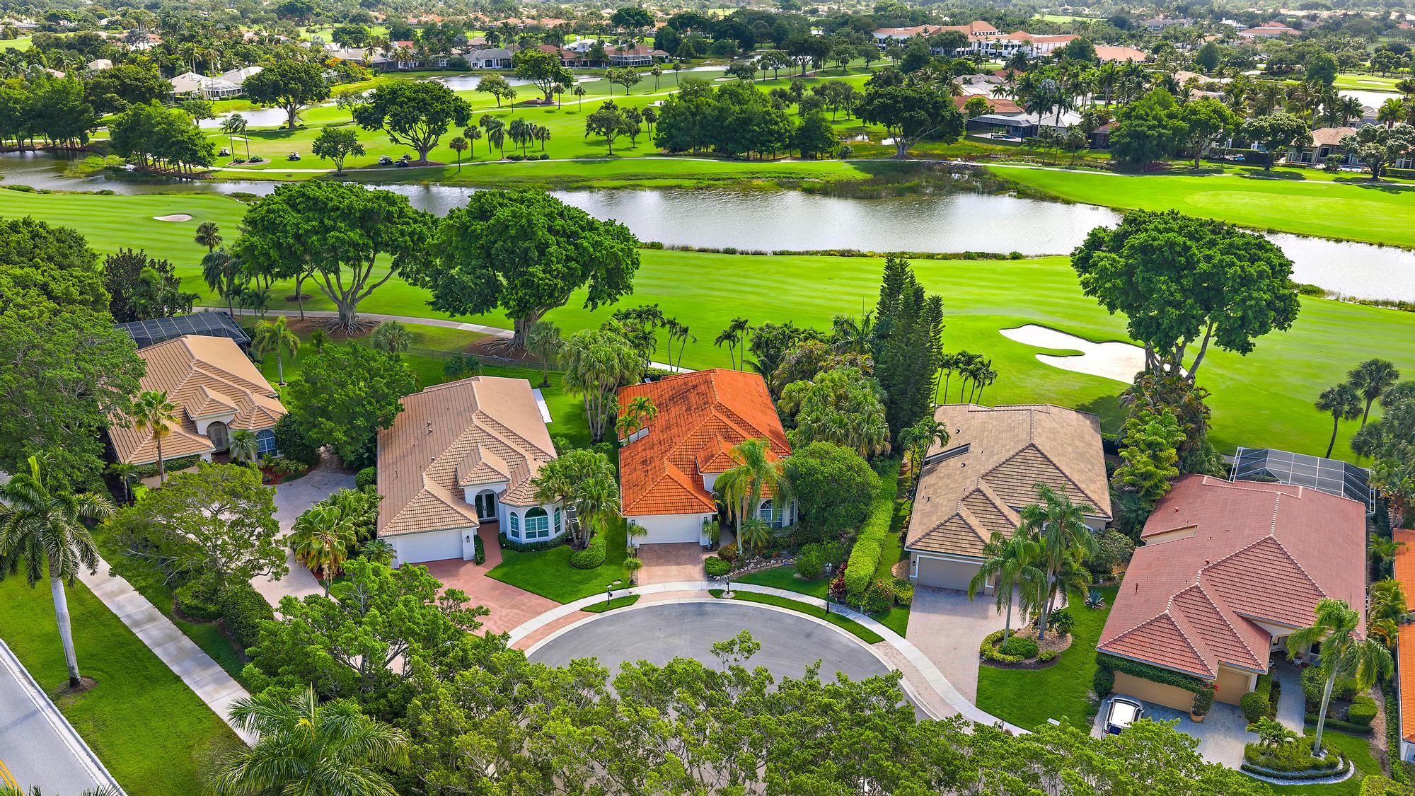 IBIS GOLF AND COUNTRY CLUB 16 - Residential Lease