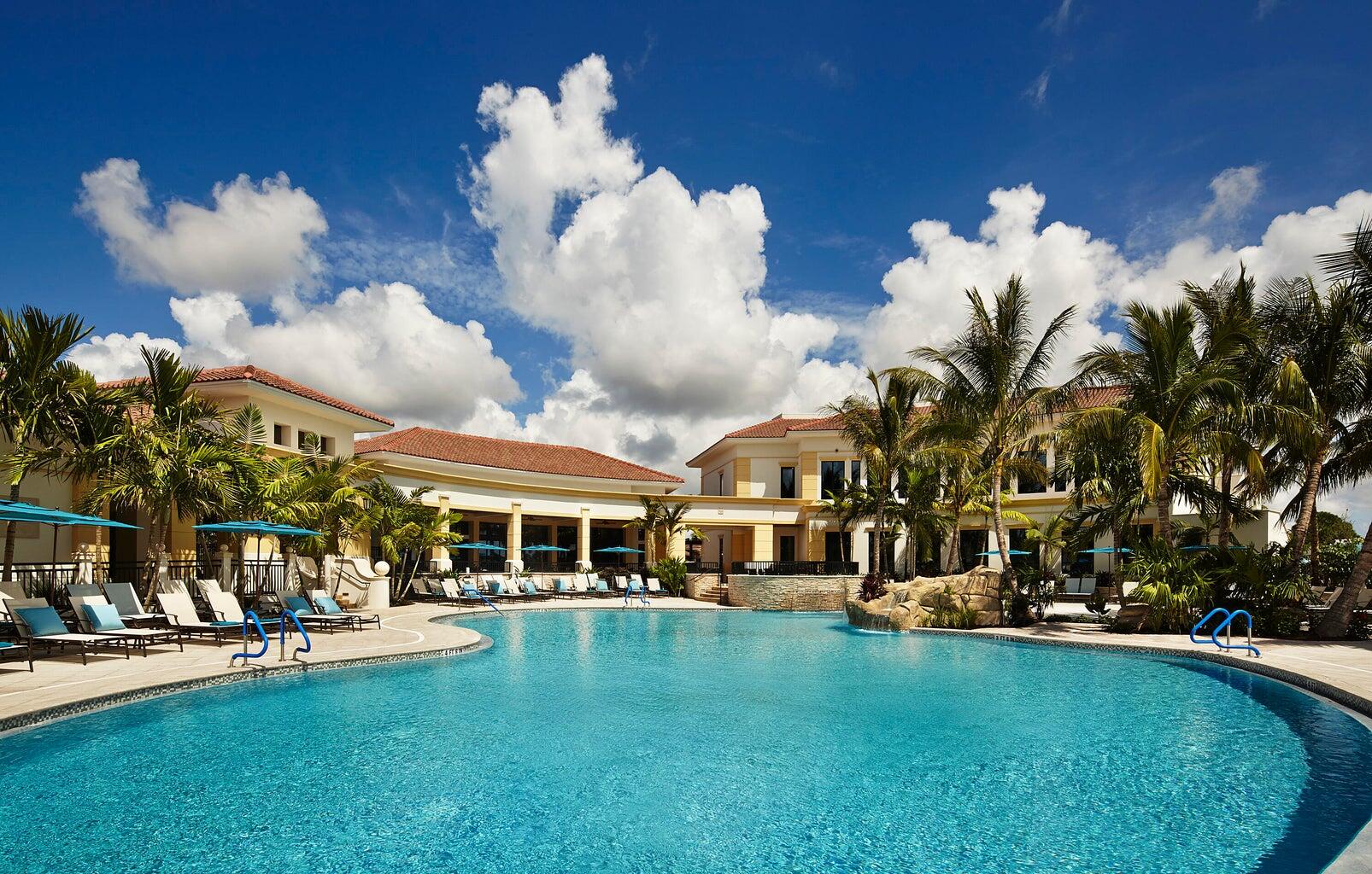 IBIS GOLF AND COUNTRY CLUB 16 - Residential Lease