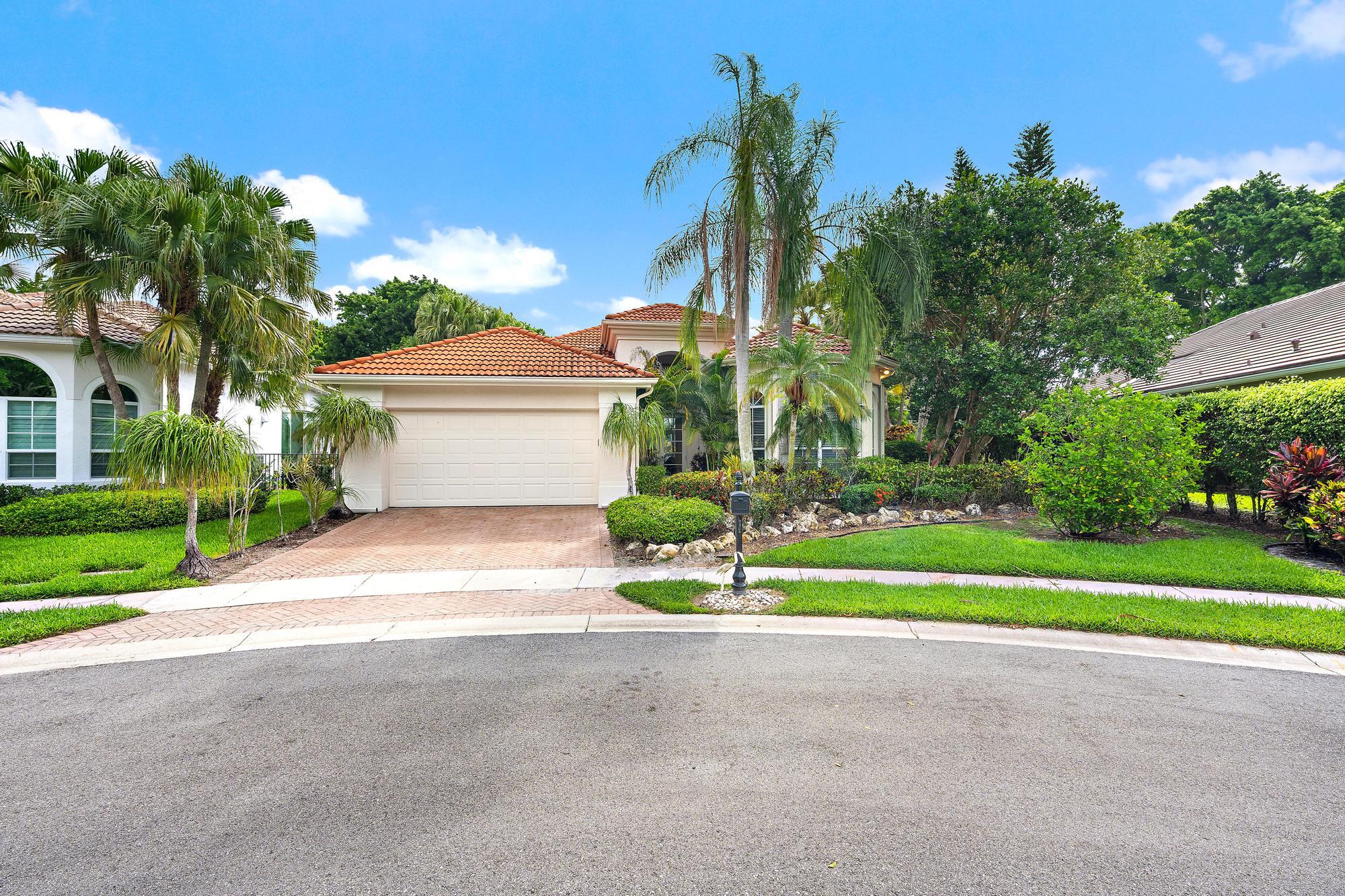 IBIS GOLF AND COUNTRY CLUB 16 - Residential Lease