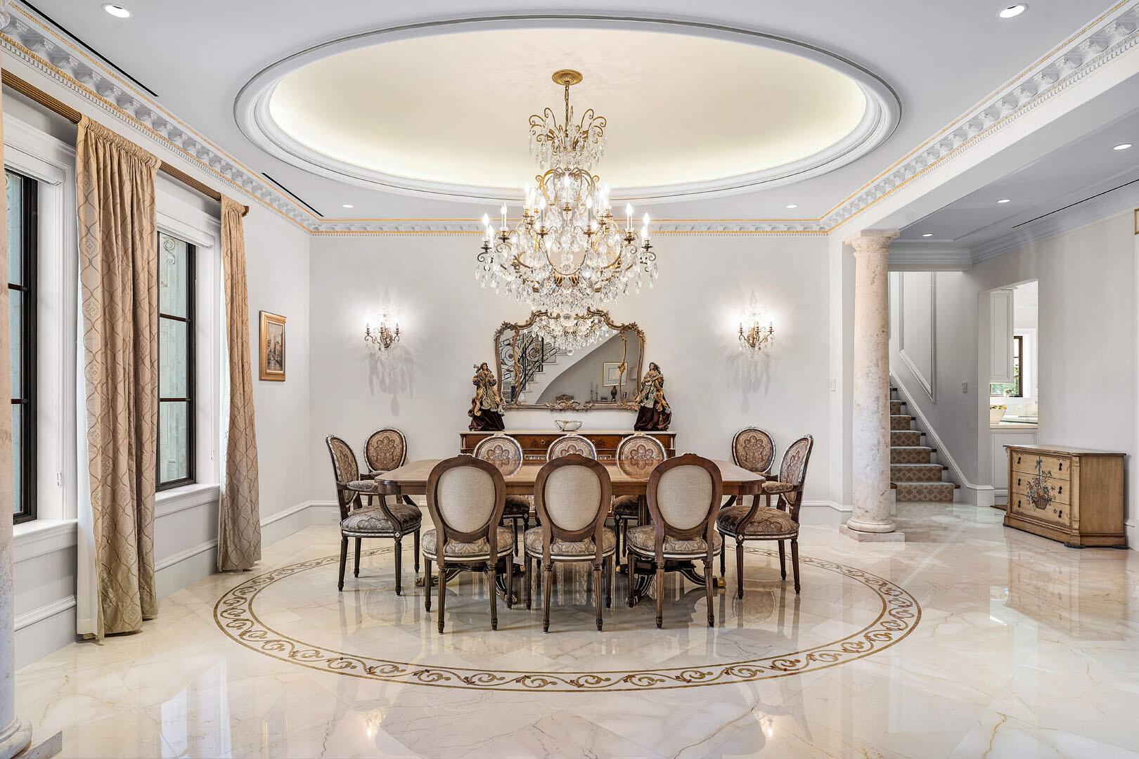 ROYAL PALM YACHT & COUNTRY CLUB - Residential