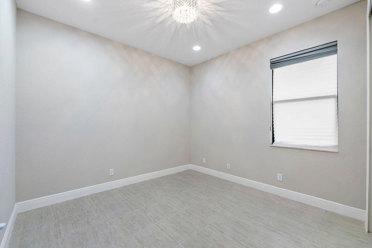 PARKLAND GOLF AND COUNTRY CLUB - Residential