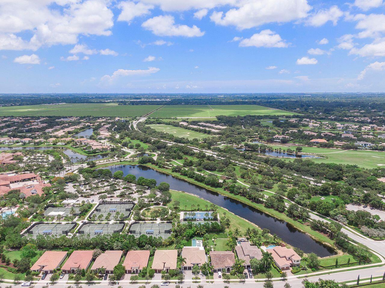 PARKLAND GOLF AND COUNTRY CLUB - Residential