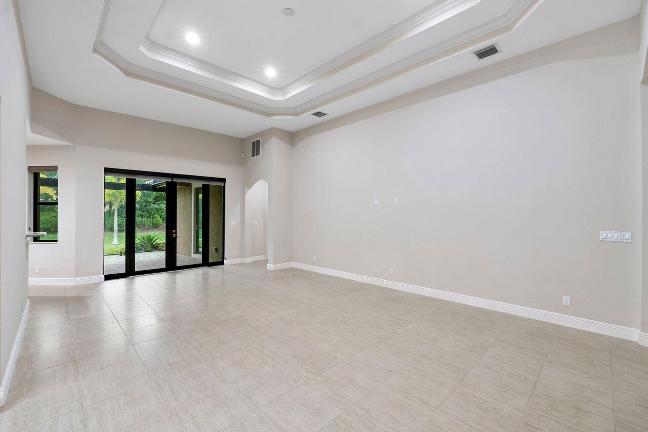 PARKLAND GOLF AND COUNTRY CLUB - Residential