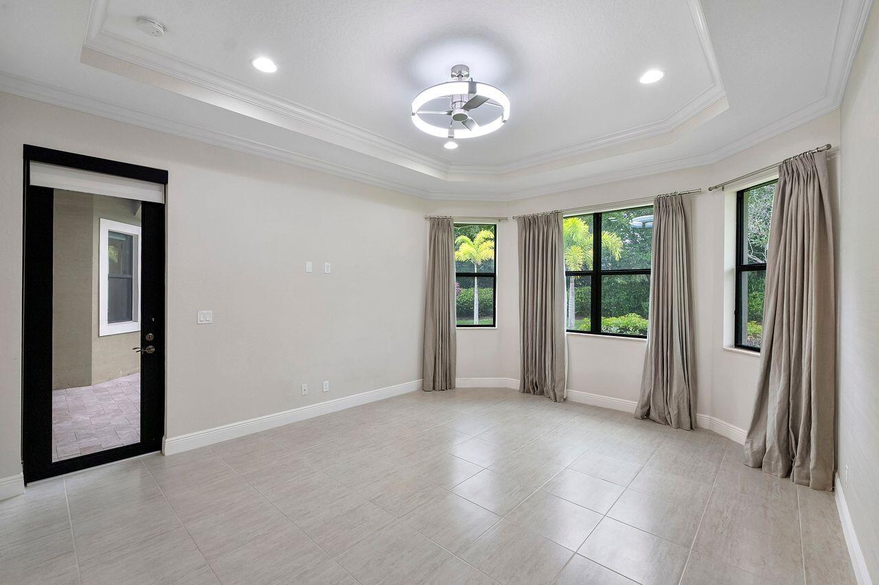 PARKLAND GOLF AND COUNTRY CLUB - Residential