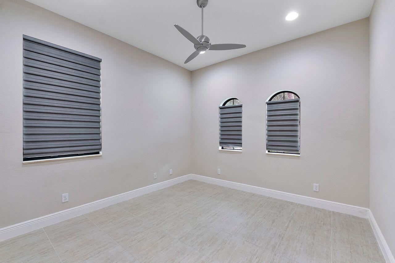 PARKLAND GOLF AND COUNTRY CLUB - Residential