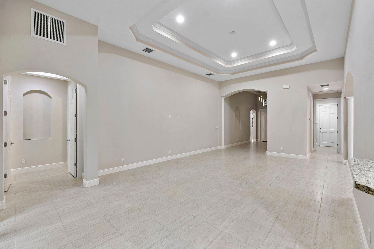 PARKLAND GOLF AND COUNTRY CLUB - Residential