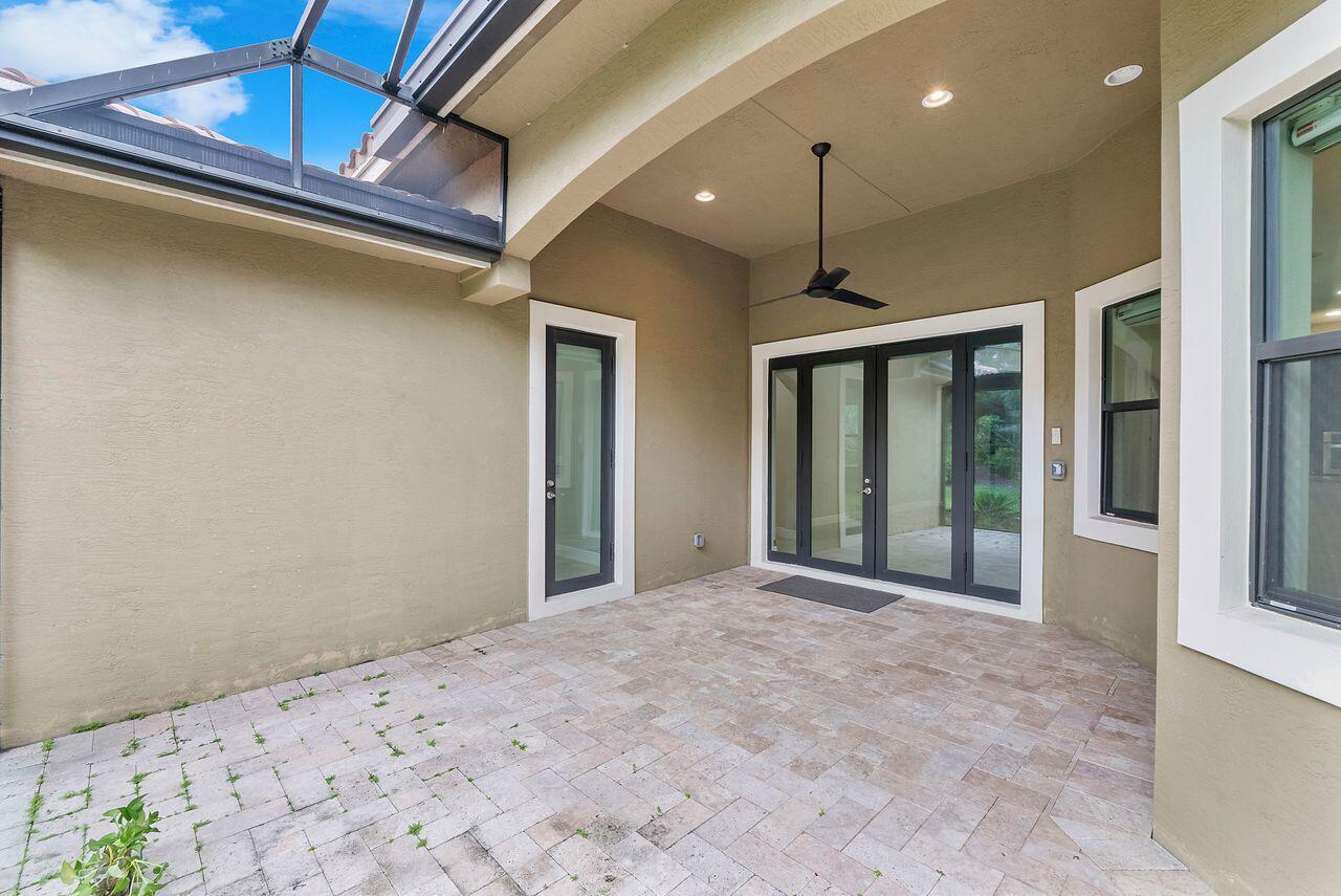 PARKLAND GOLF AND COUNTRY CLUB - Residential