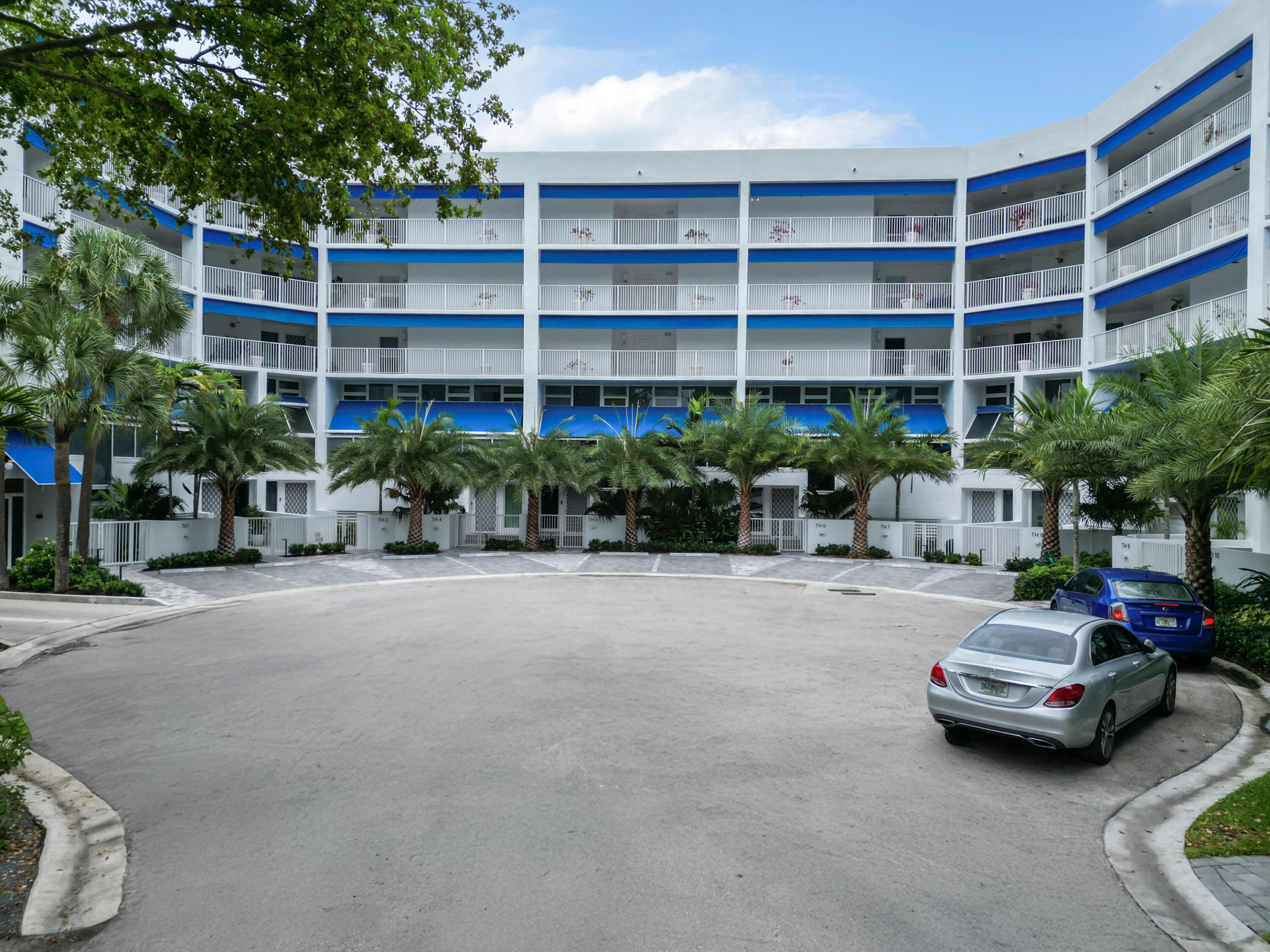 INTRACOASTAL 31 CONDO - Residential