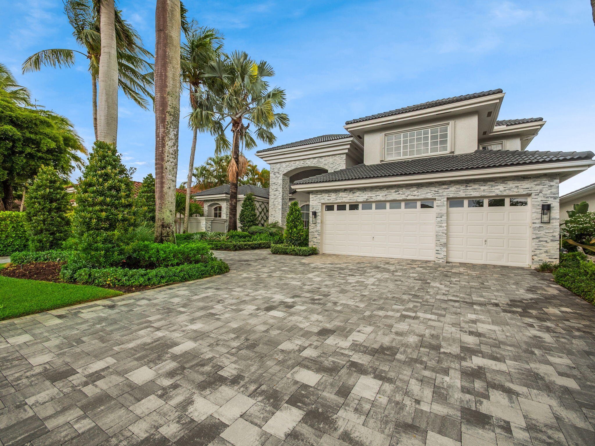 BALLENISLES - Residential