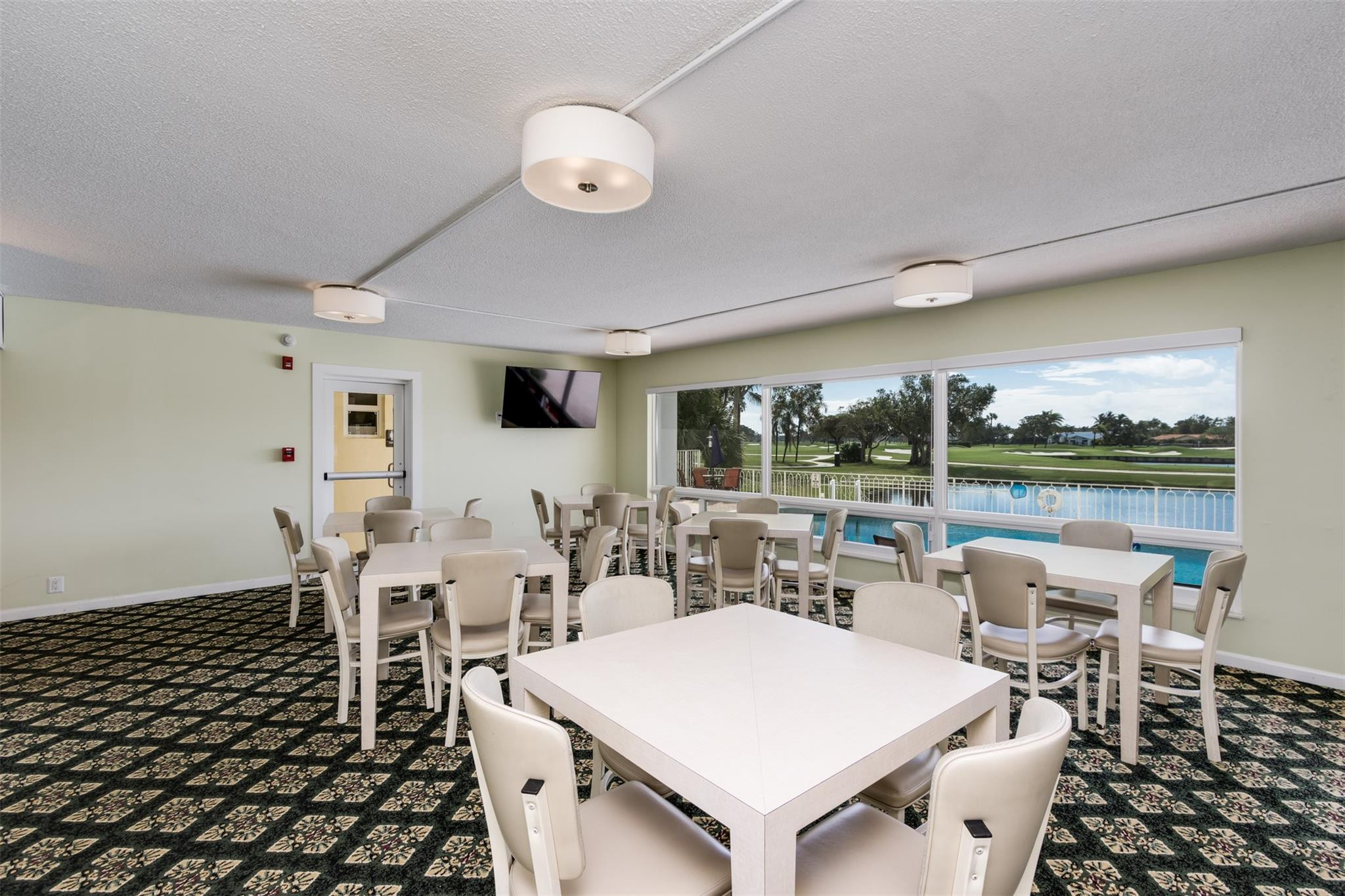 COUNTRY CLUB TOWERS CONDO - Residential
