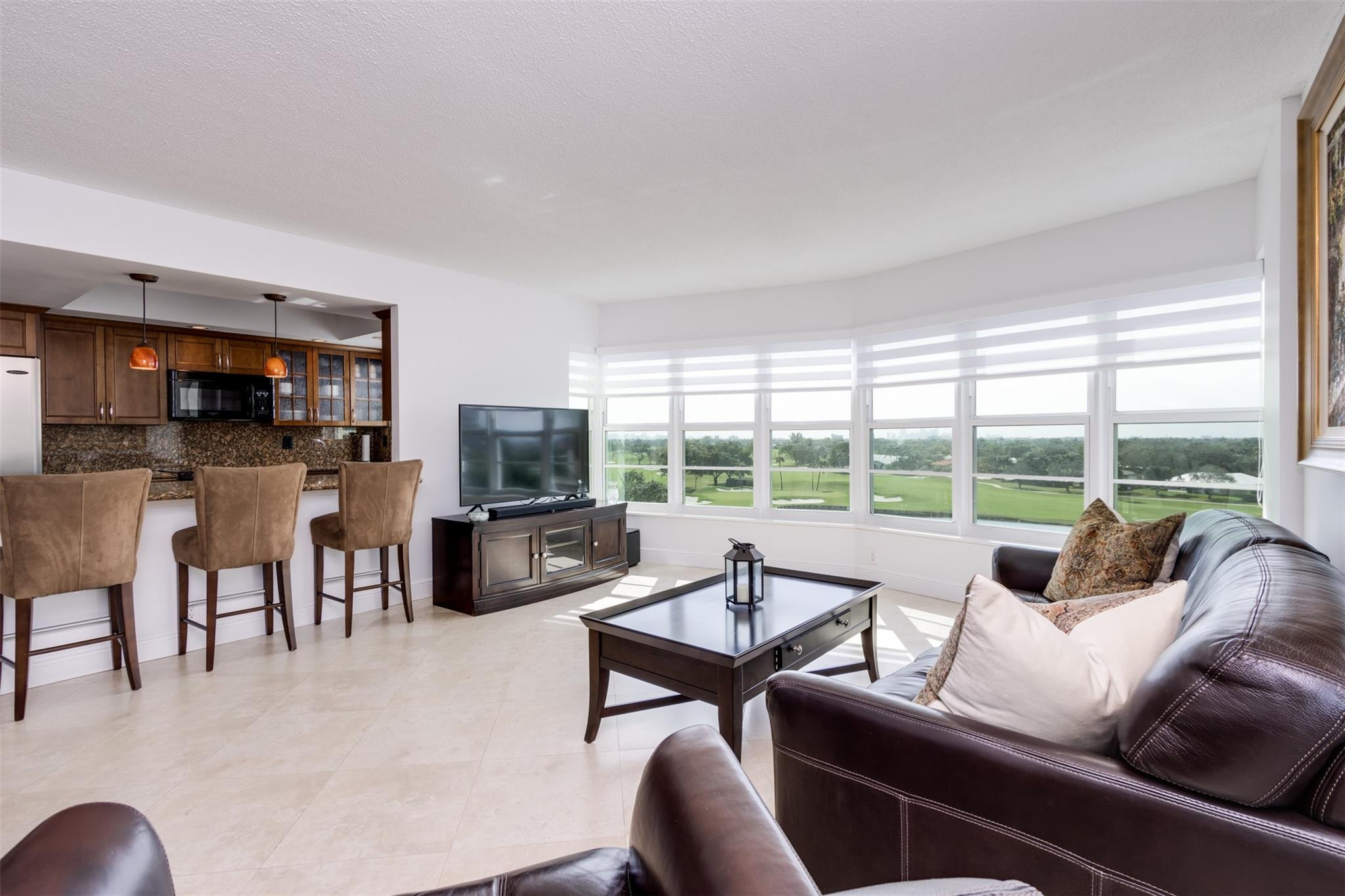COUNTRY CLUB TOWERS CONDO - Residential