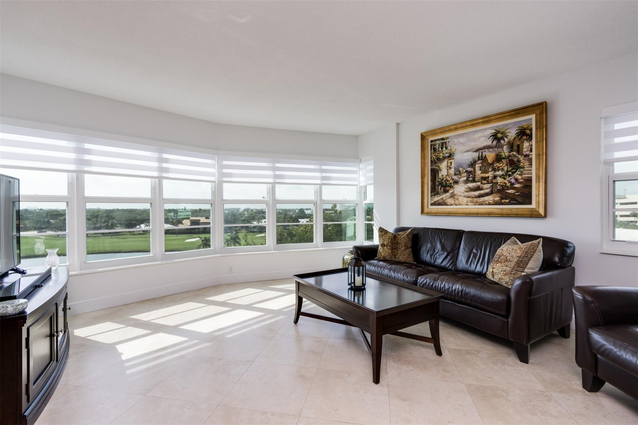 COUNTRY CLUB TOWERS CONDO - Residential
