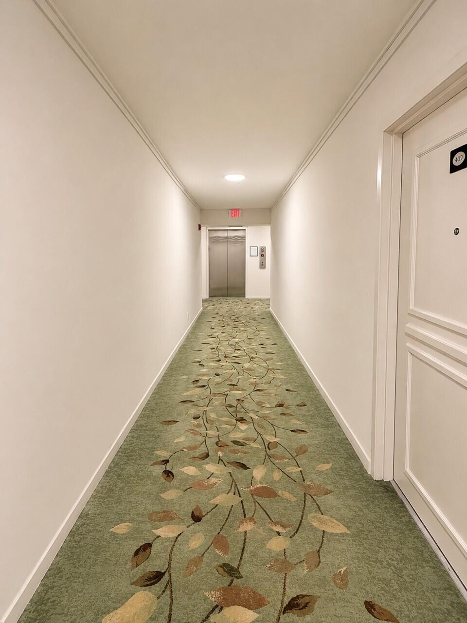 MAYFAIR HOUSE CONDO - Residential