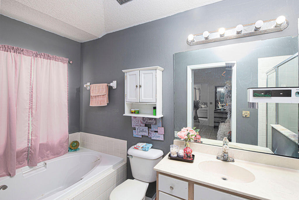 PORT ST LUCIE SECTION 7 - Residential