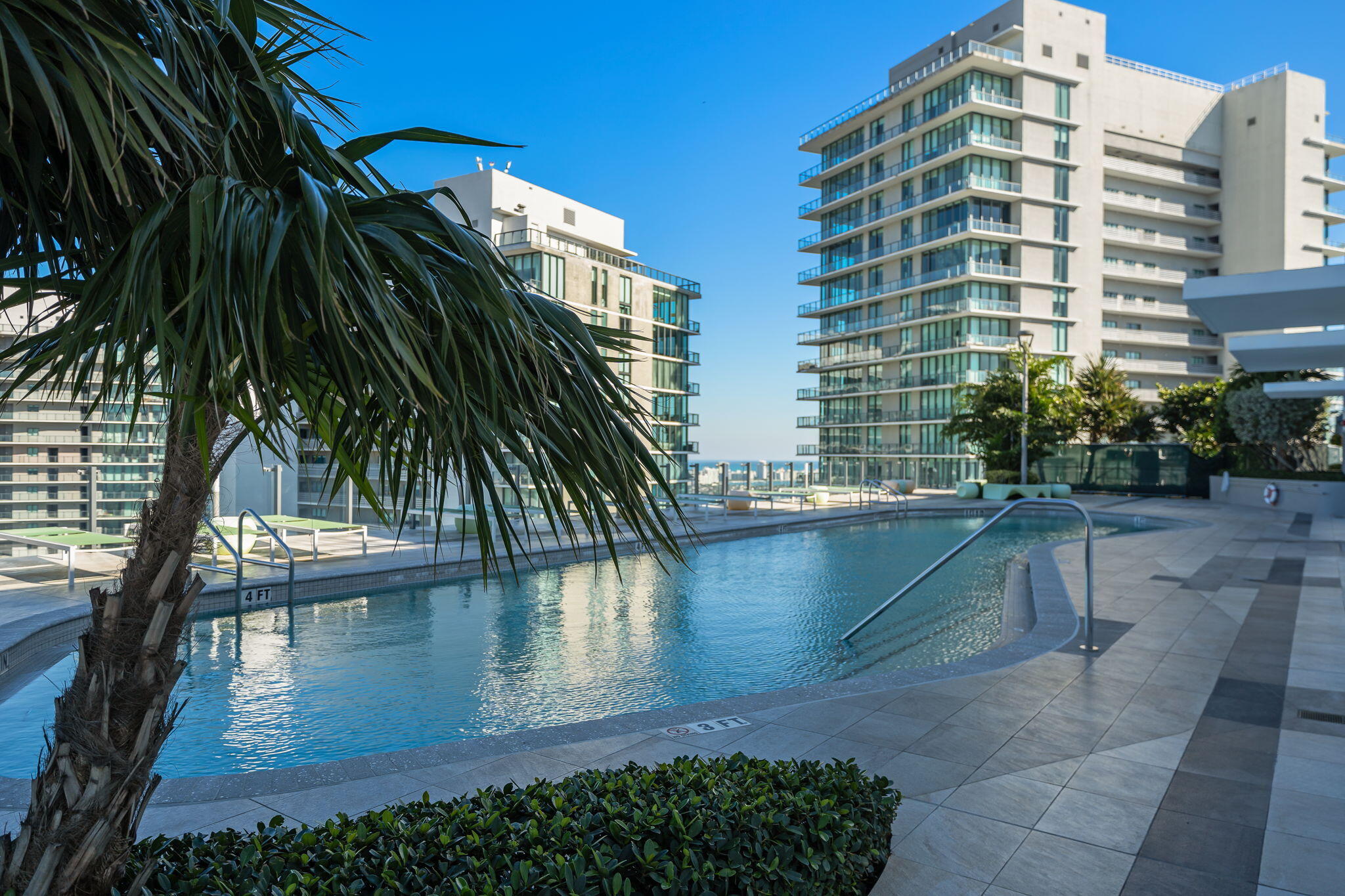 PARAISO BAYVIEWS CONDO - Residential