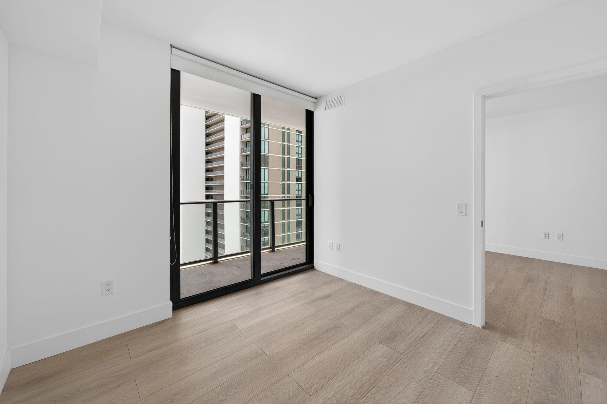 PARAISO BAYVIEWS CONDO - Residential