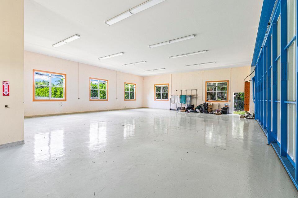 WELLINGTON AERO CLUB OF THE LANDINGS AT WELLINGTON - Residential Lease