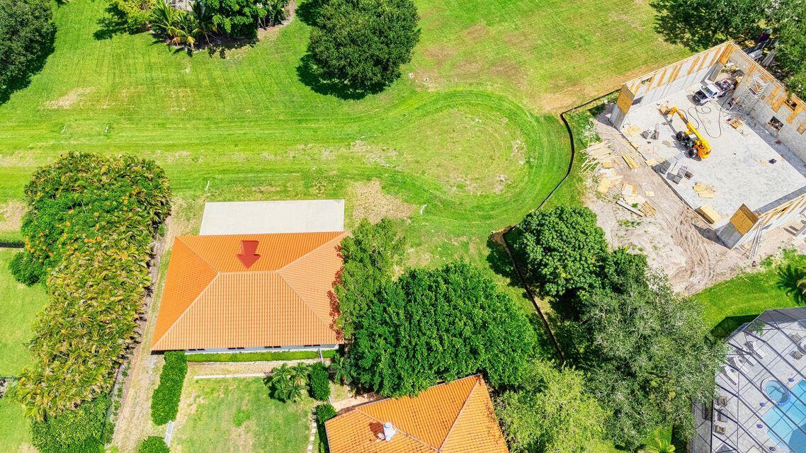 WELLINGTON AERO CLUB OF THE LANDINGS AT WELLINGTON - Residential Lease