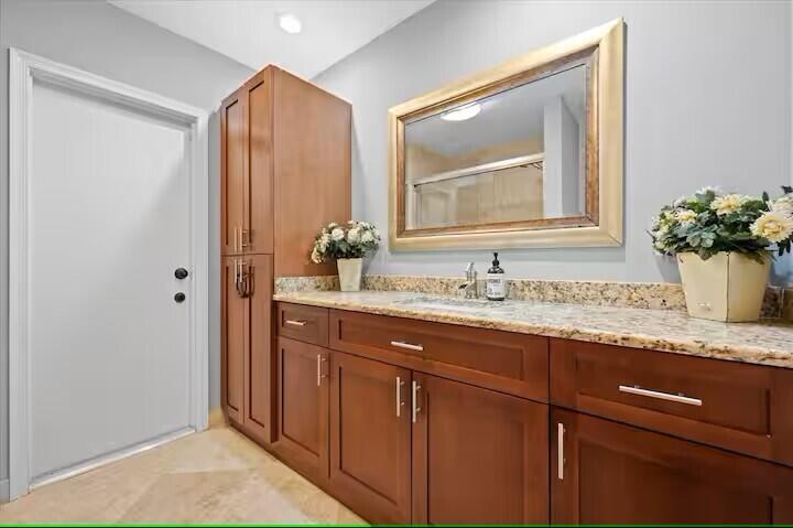 SUGAR POND MANOR OF WELLINGTON - Residential Lease