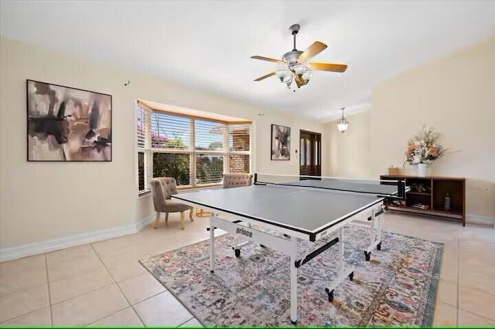 SUGAR POND MANOR OF WELLINGTON - Residential Lease