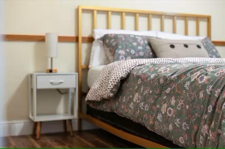 SUGAR POND MANOR OF WELLINGTON - Residential Lease