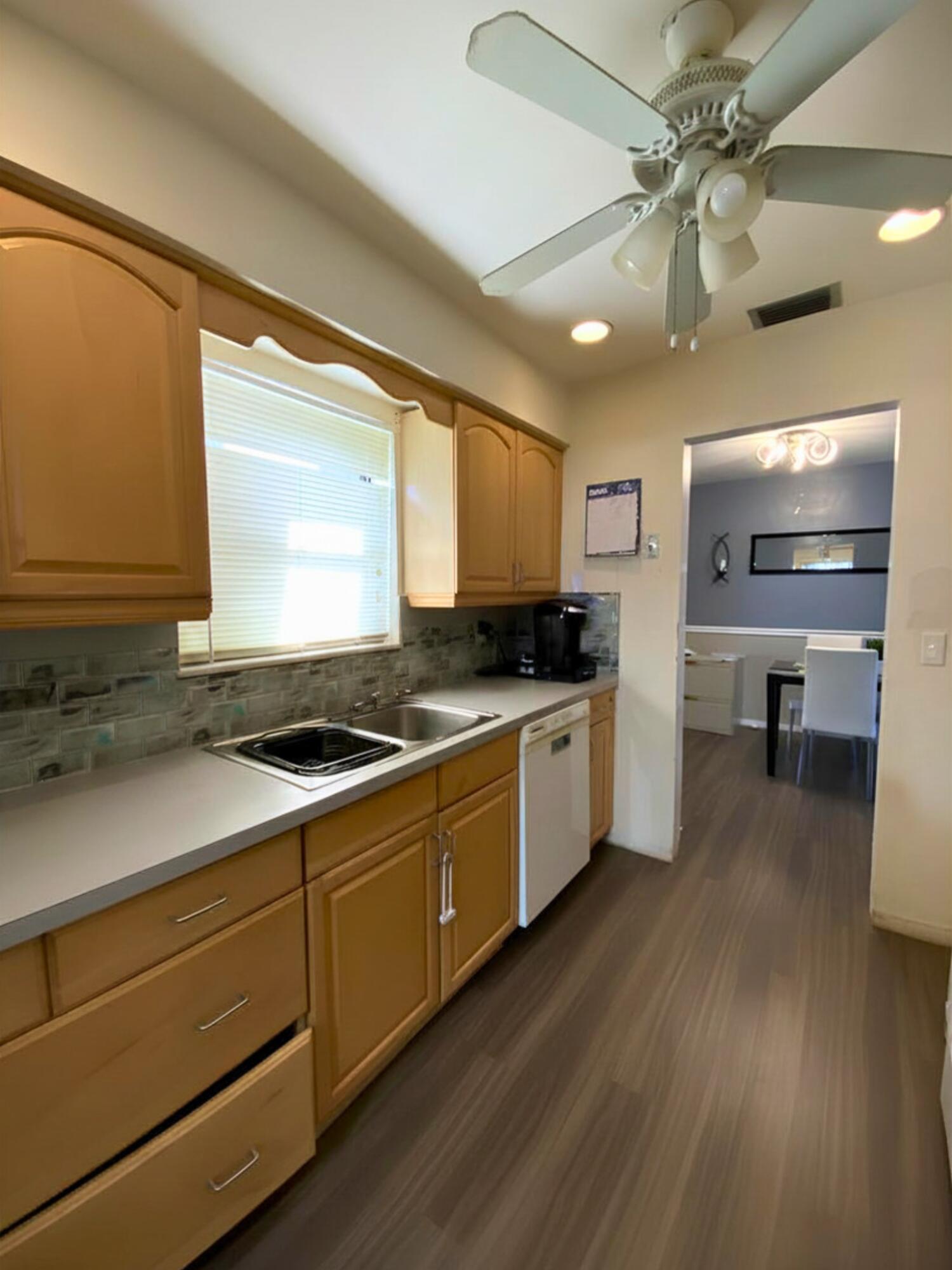 SEACREST ESTATES - Residential
