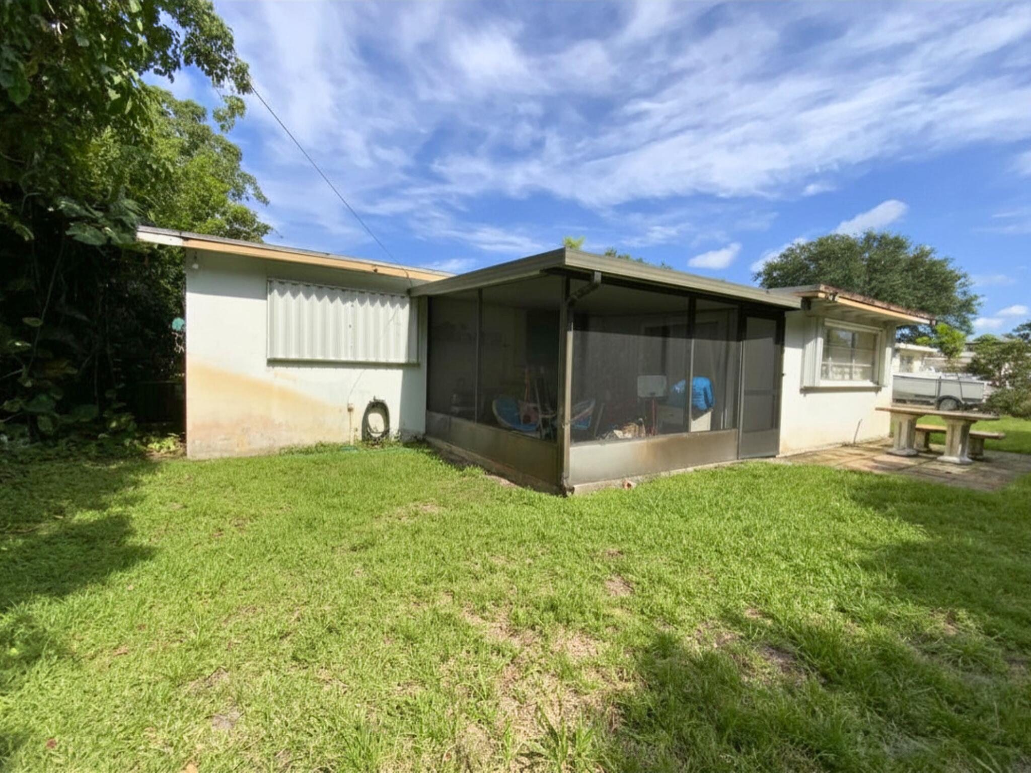 SEACREST ESTATES - Residential