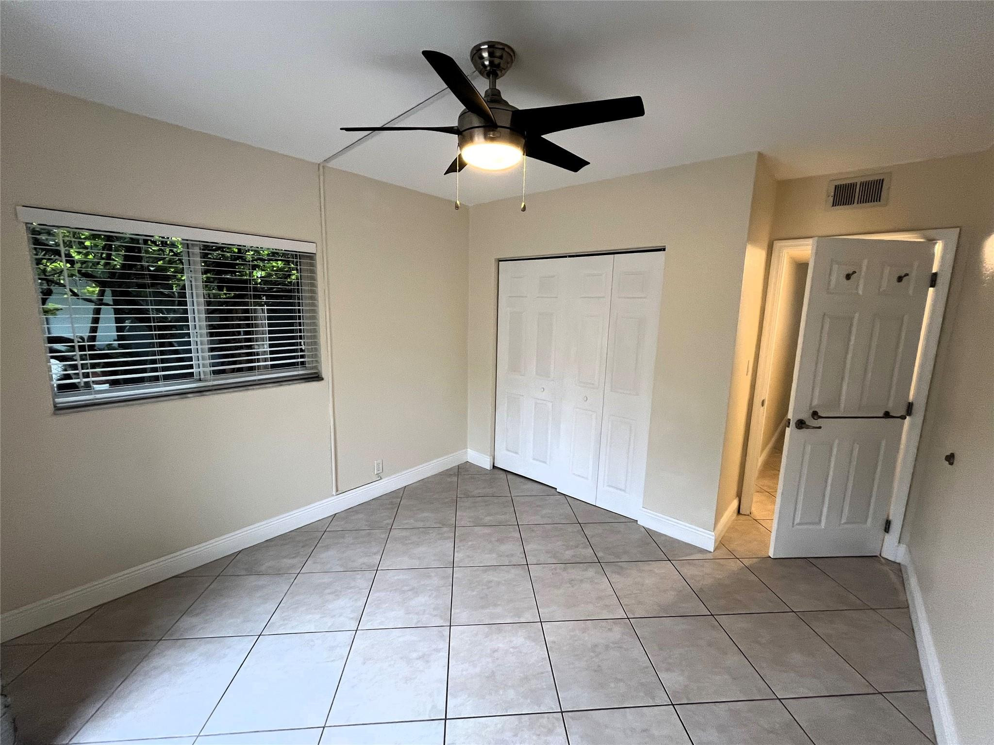 POINSETTIA LANDINGS CONDO - Residential