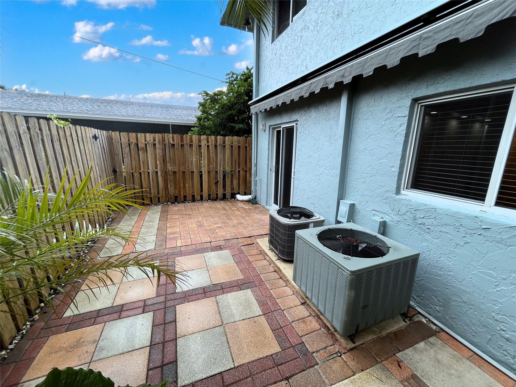 POINSETTIA LANDINGS CONDO - Residential