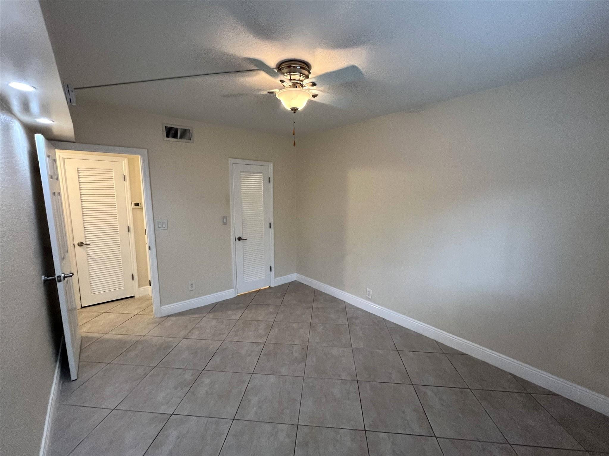 POINSETTIA LANDINGS CONDO - Residential